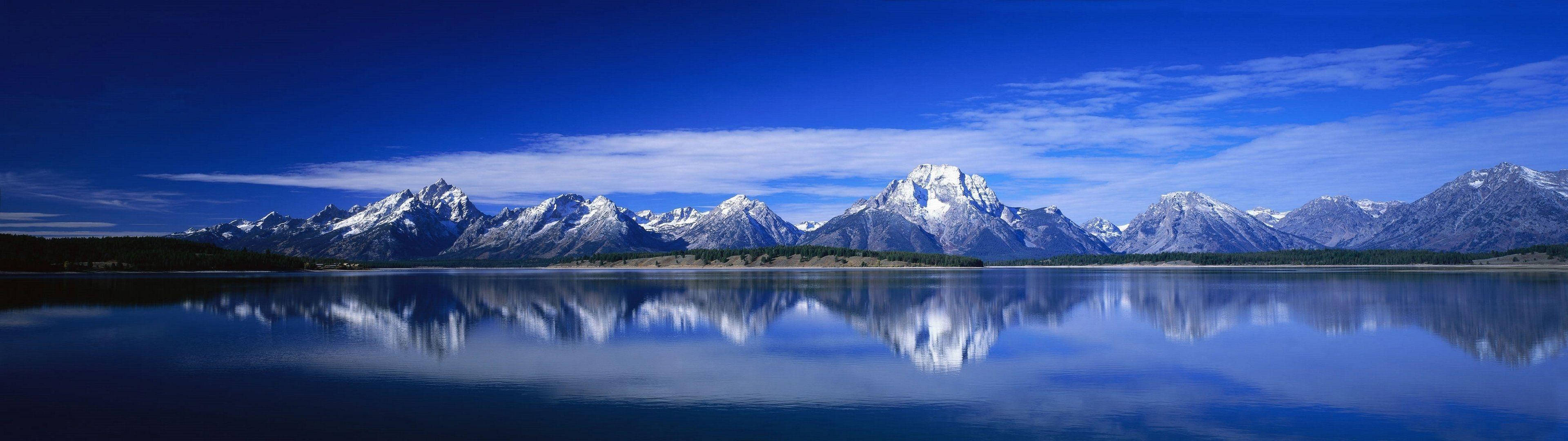 3840x1080 HD Bundok Lawa para sa Dalawang Monitor Wallpaper