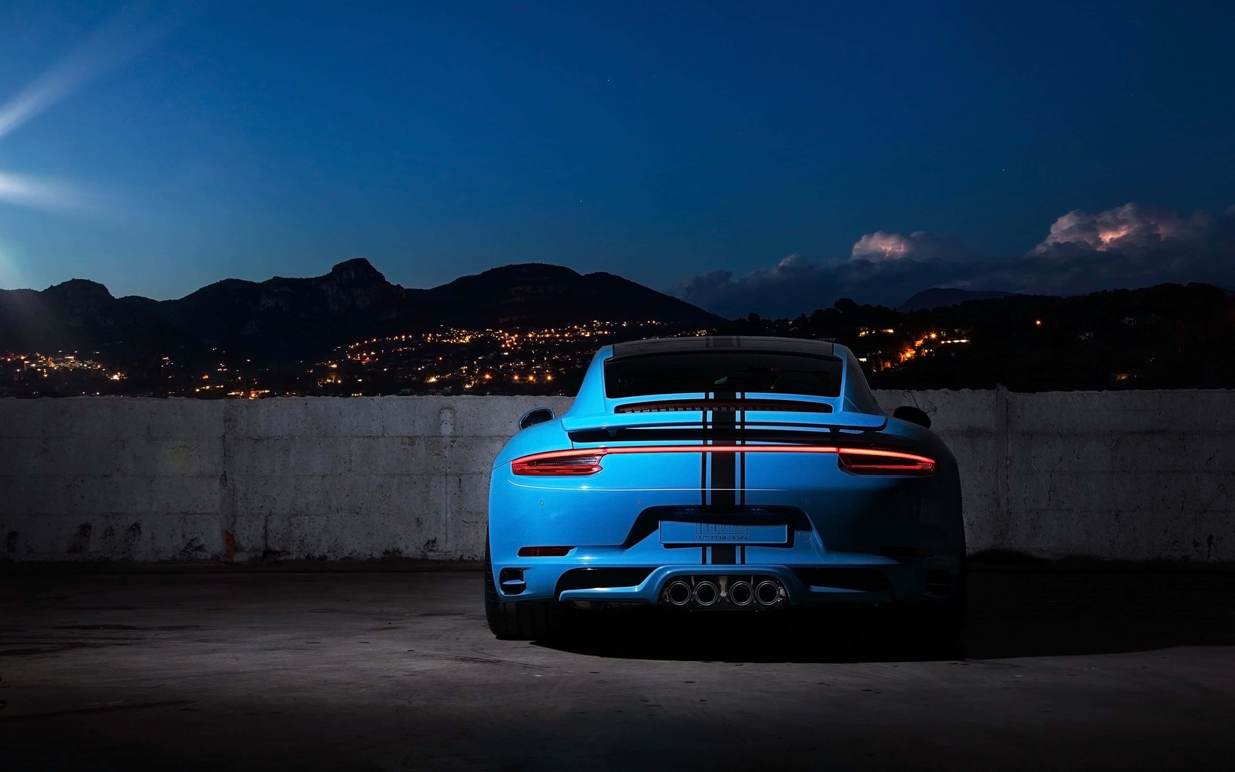 4K Ultra HD Asul na Porsche Wallpaper