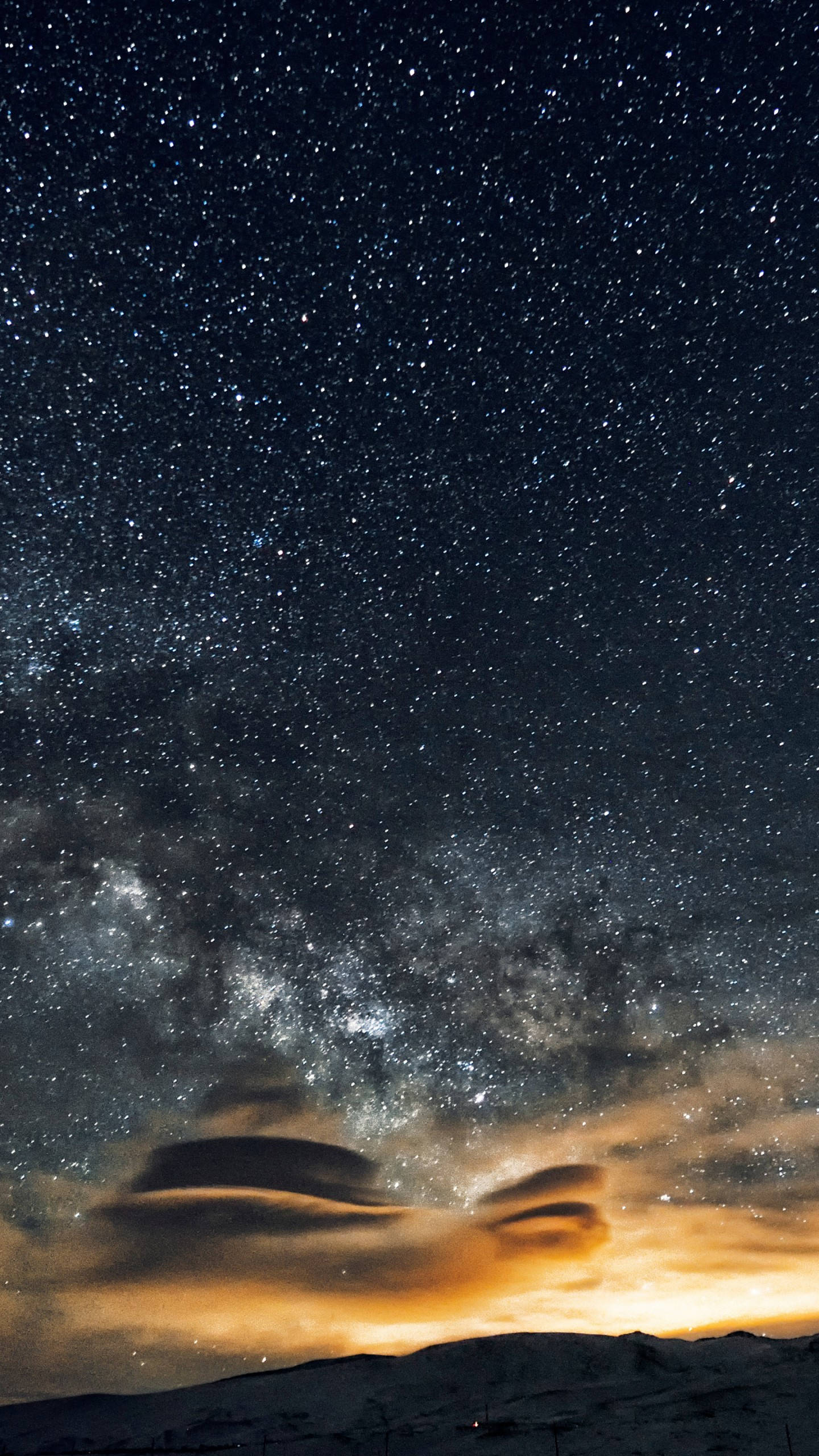 8K iPhone Maringal na Gabing Bituin Wallpaper