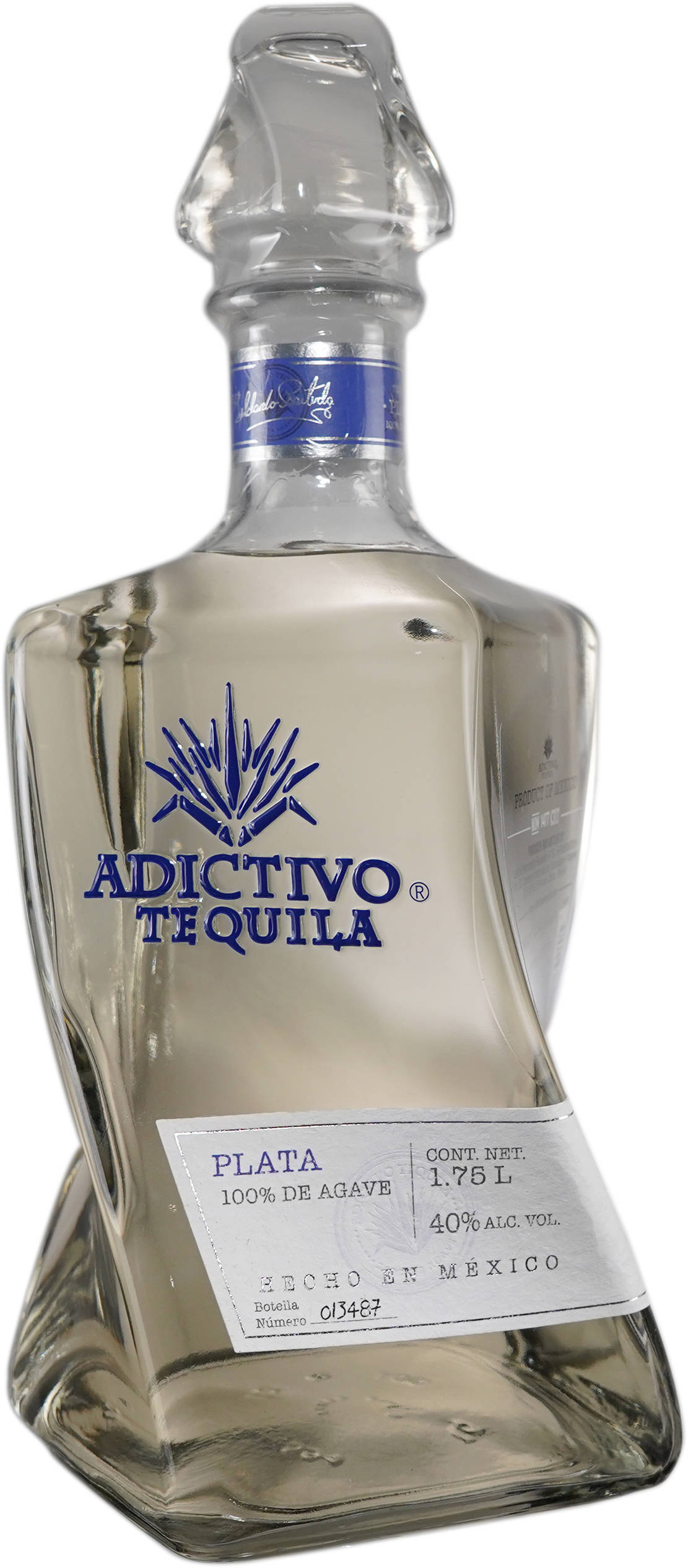 Adictivo Plata Tequila sa Malinaw na Bote Wallpaper