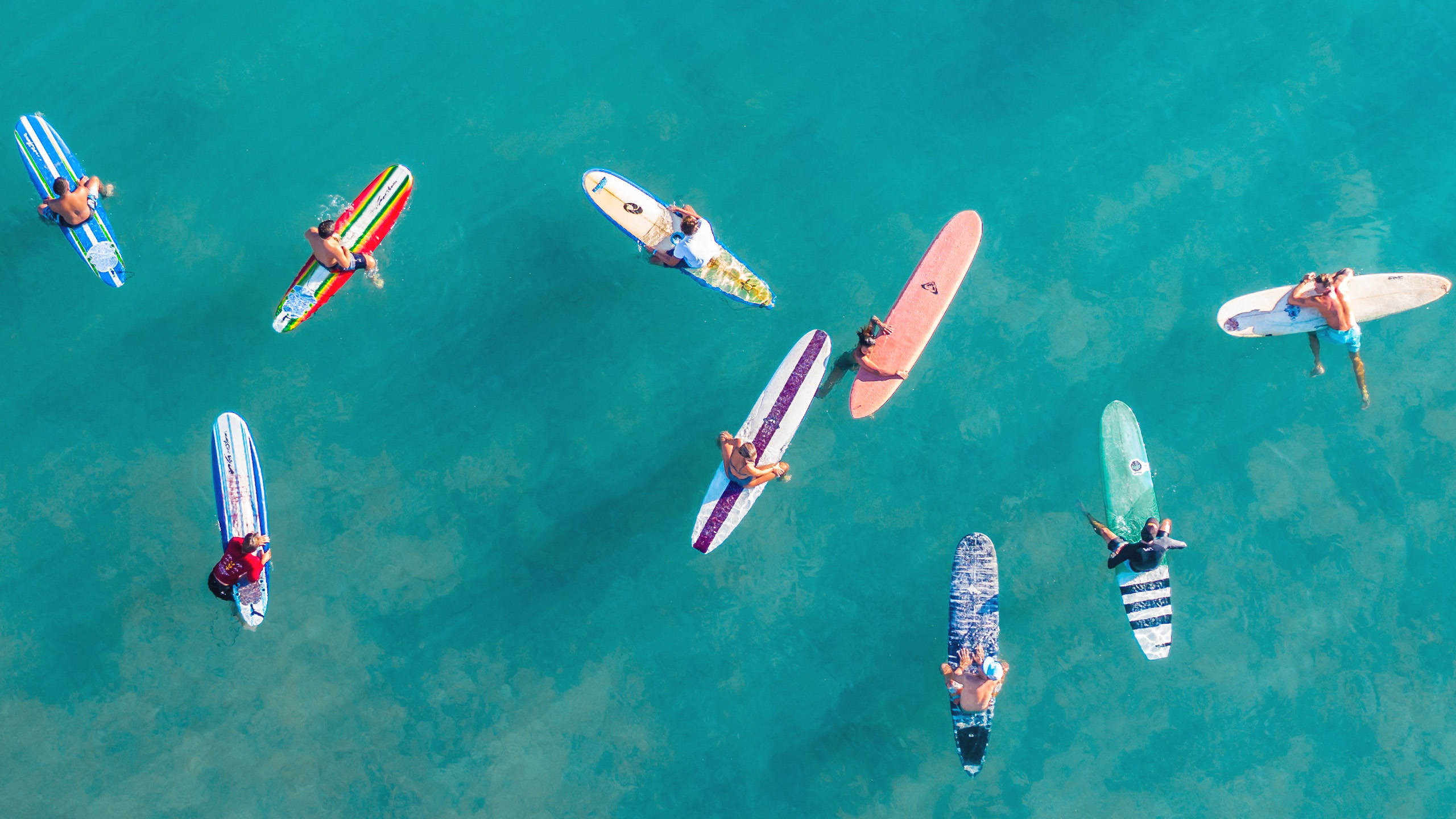 Aerial Shot ng Pagsu-surf Wallpaper