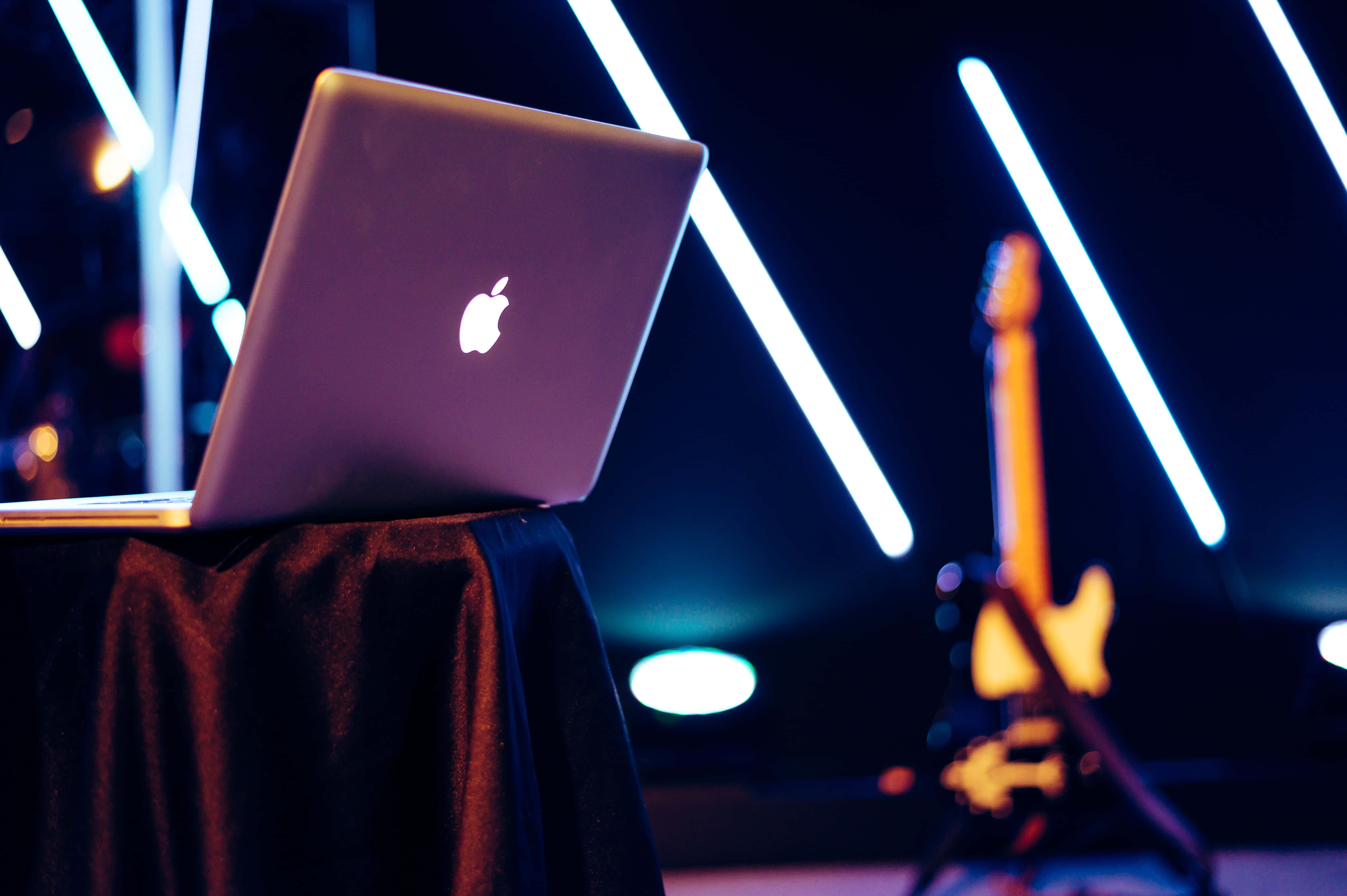 Aesthetic MacBook pictures Wallpaper
