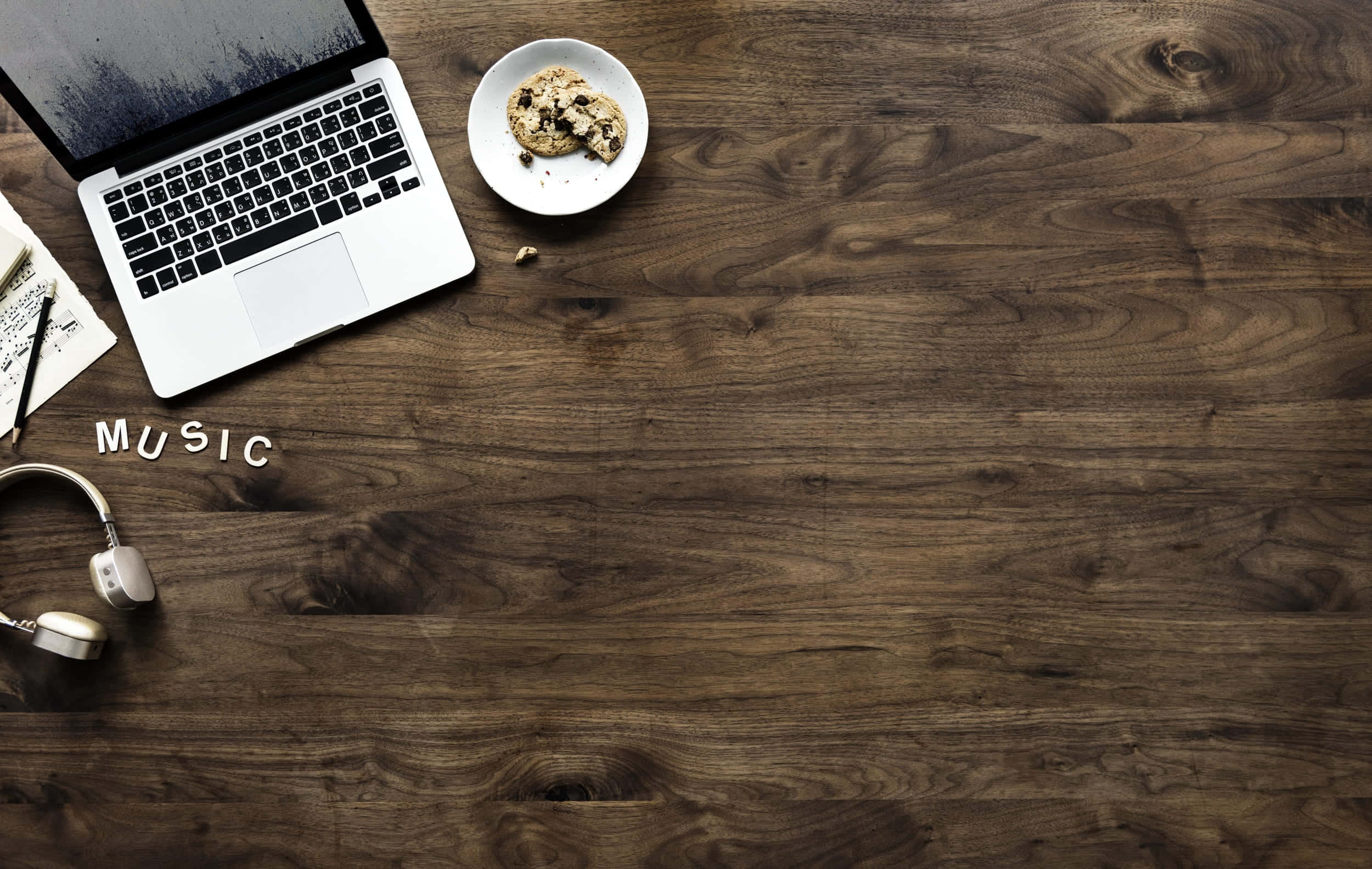 Aesthetic MacBook pictures Wallpaper