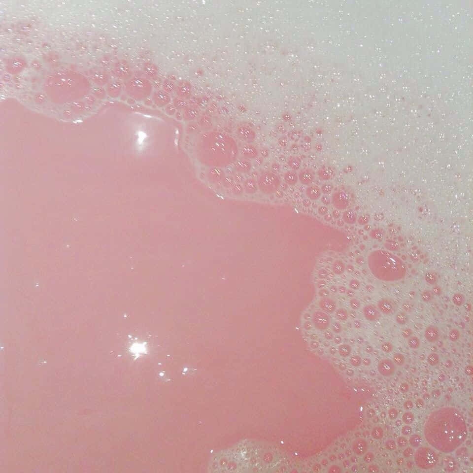Aesthetic na Light Pink para sa Mapayapang Dekorasyon sa Bahay Wallpaper