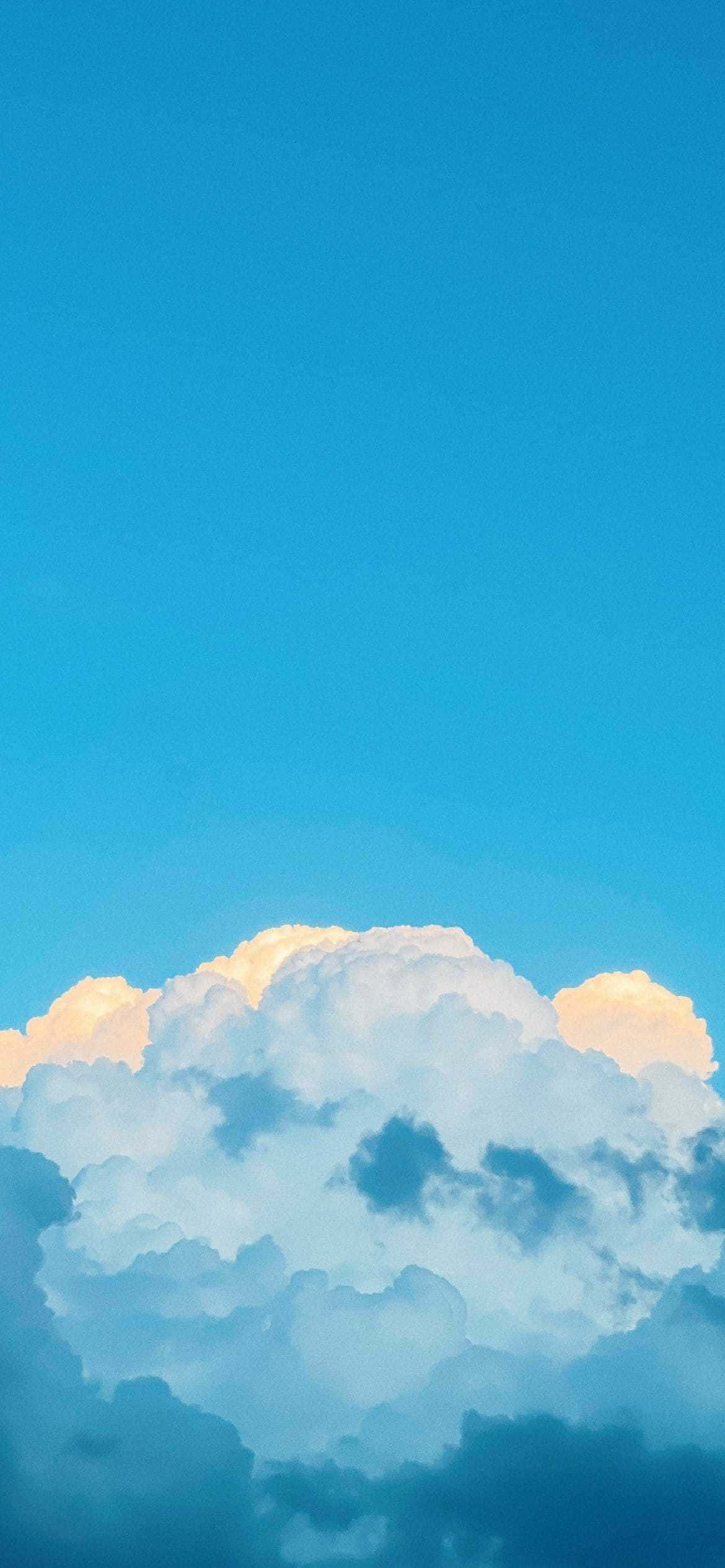 Aesthetic na mga Larawan ng Asul na Ulap Wallpaper