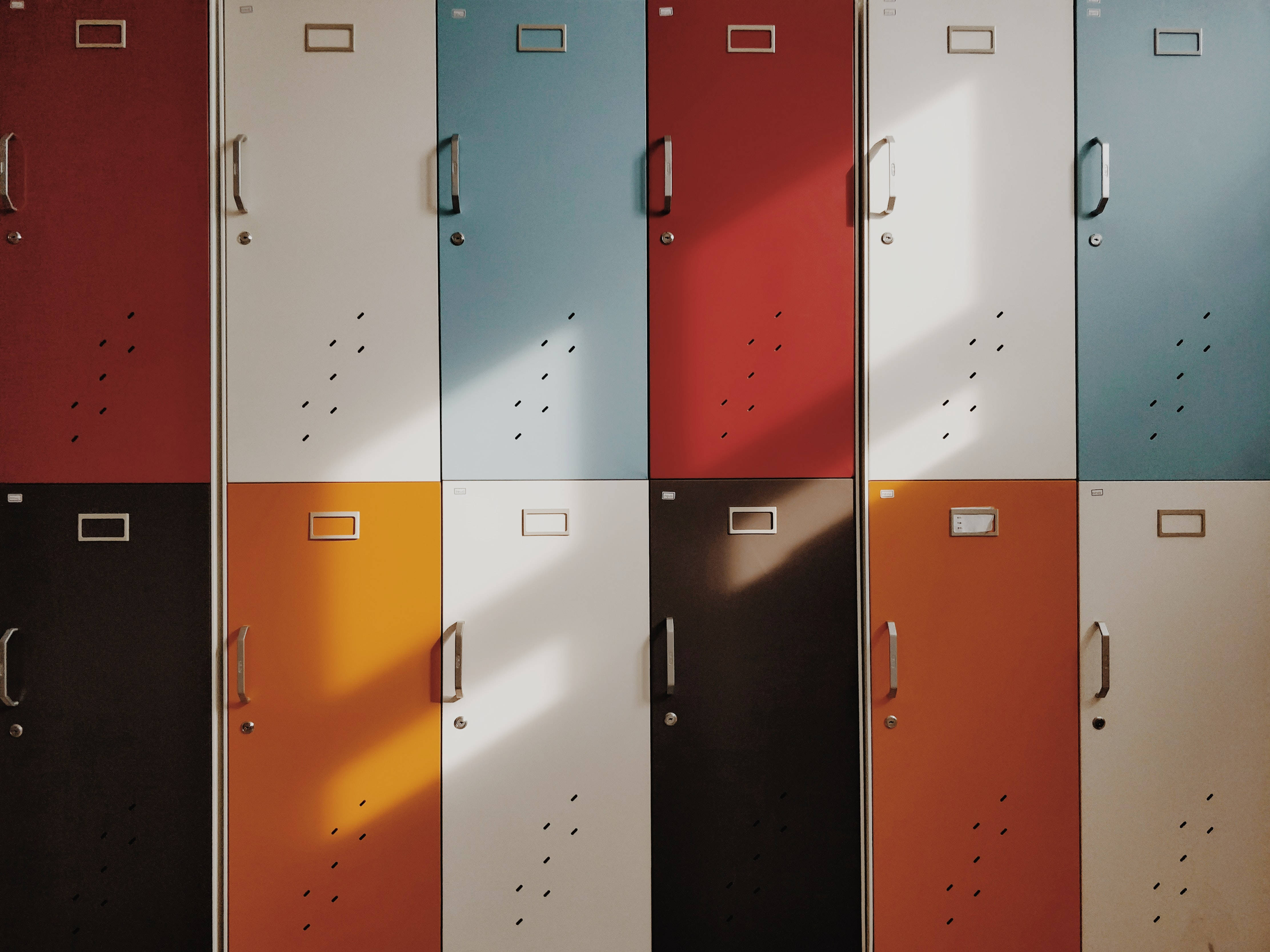 Aesthetic na Pattern ng mga Locker Wallpaper