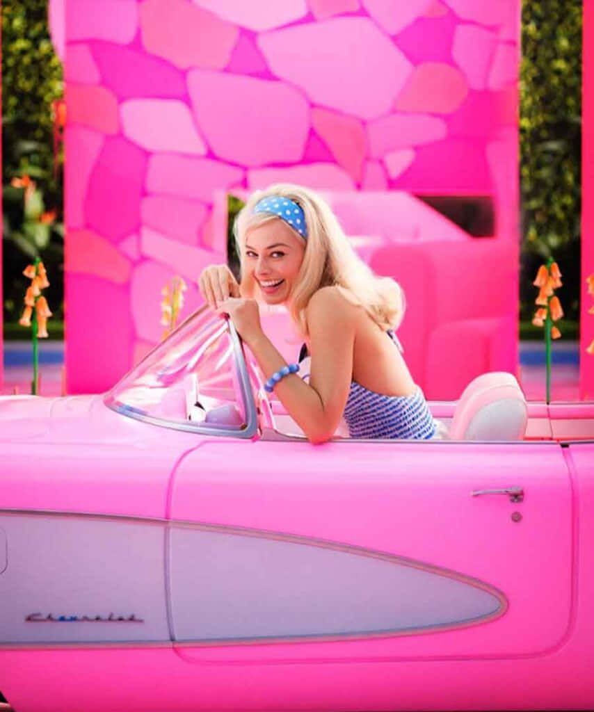 Aesthetic na Pink na Larawan ni Margot Robbie Wallpaper
