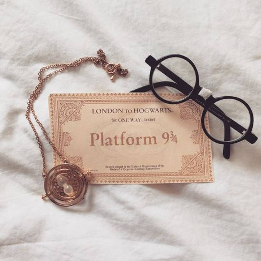 Aesthetic ng HP Hogwarts Express Ticket Wallpaper