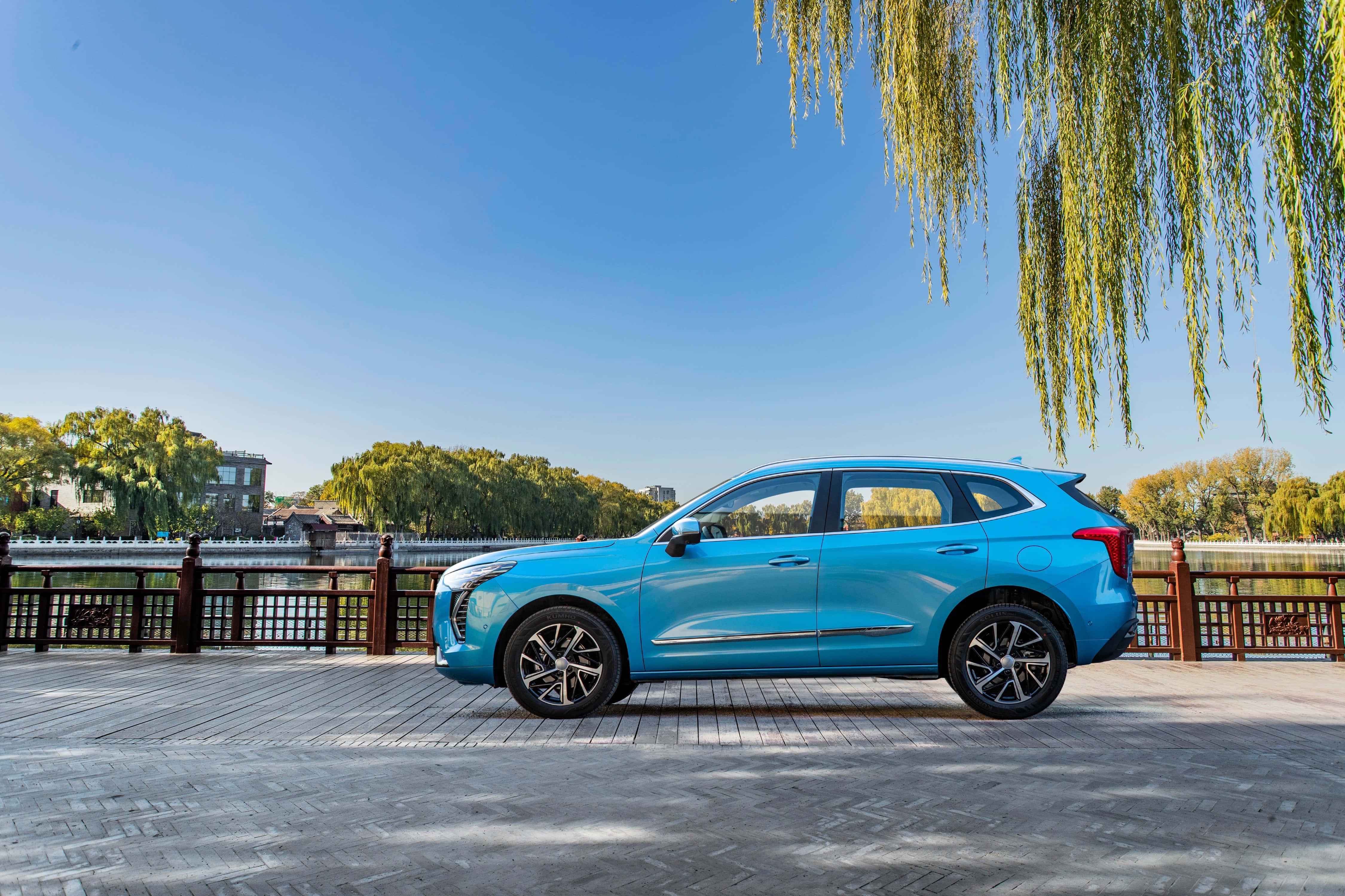 Ang Bagong Haval H6: Bold at Stylish na SUV Wallpaper