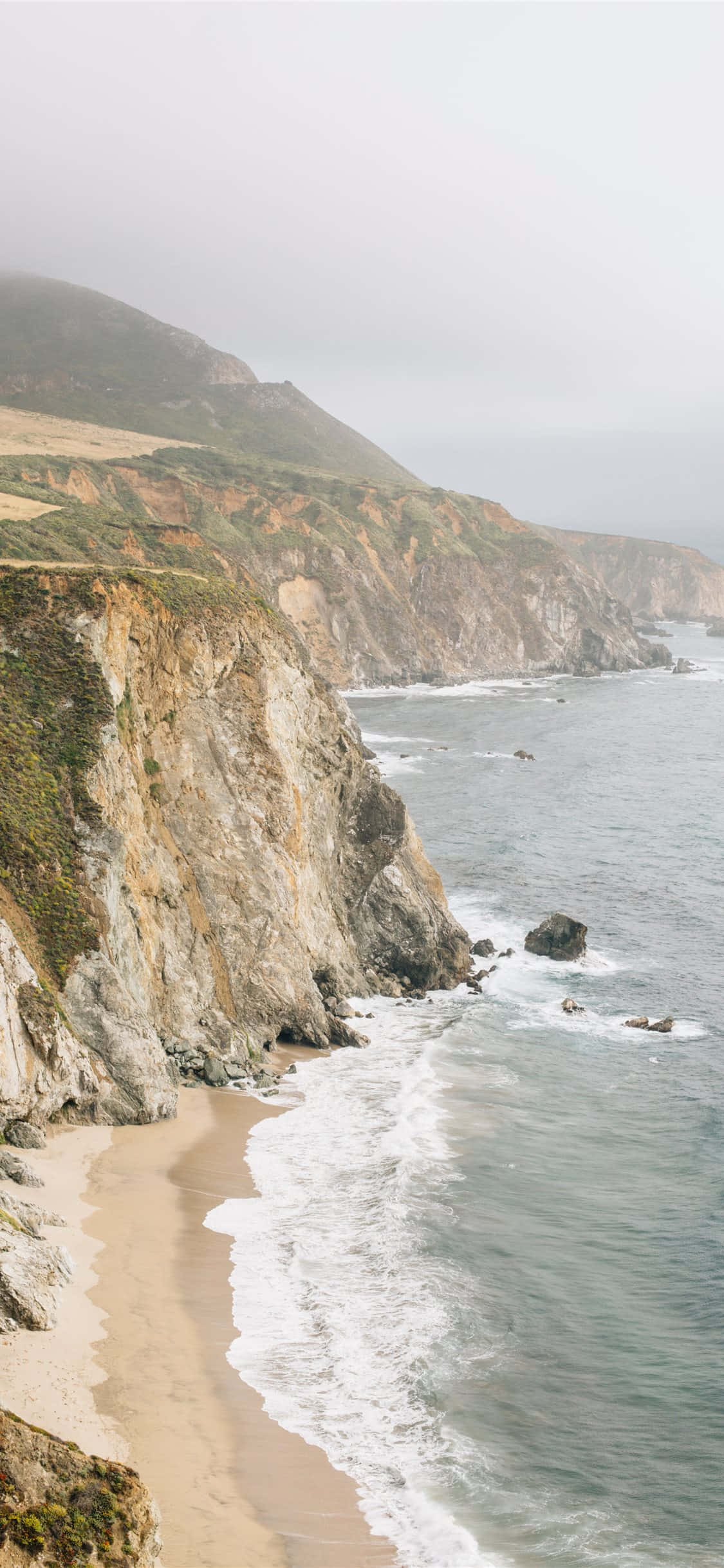 Ang kagandahan ng Big Sur Coastline sa California Wallpaper