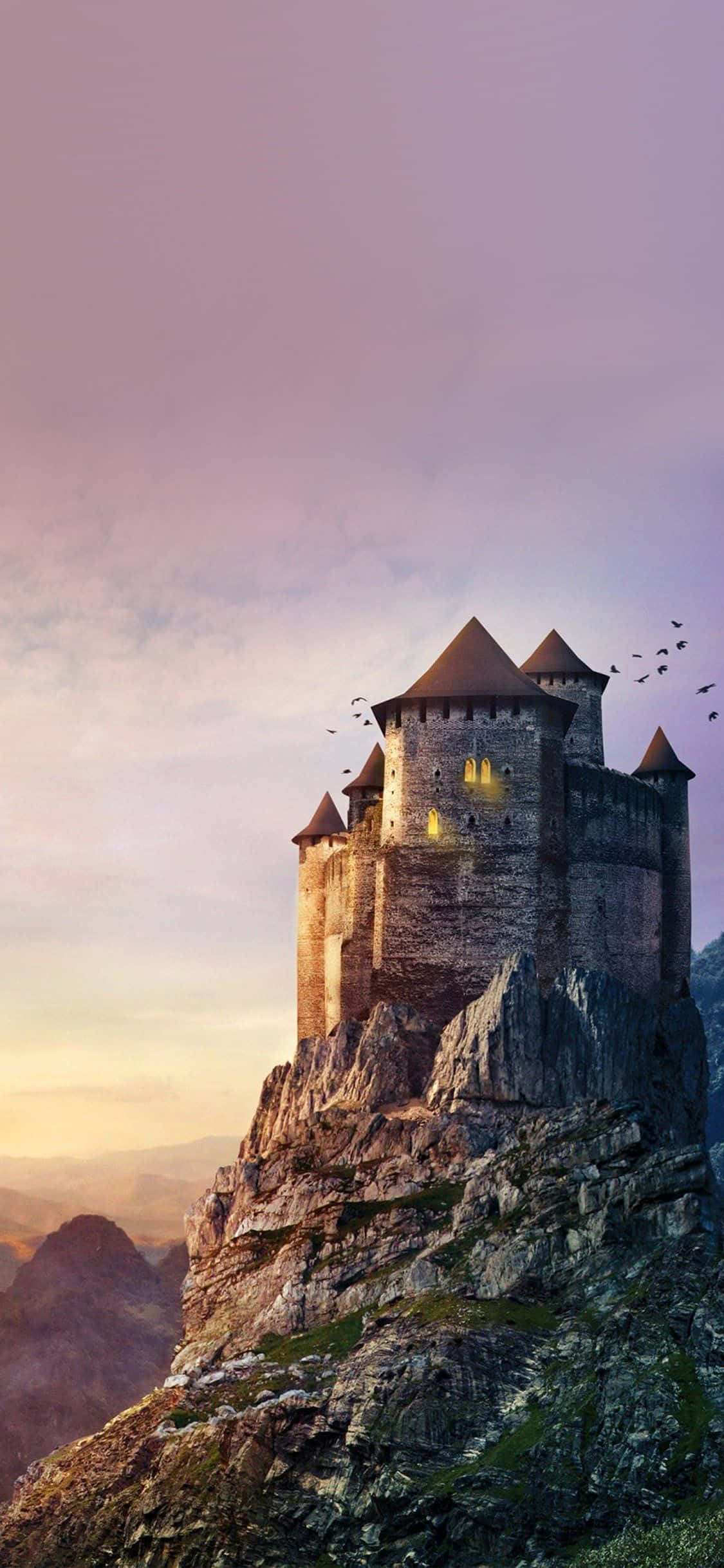 Ang kapayapaan ng castle grounds ay nagpapalaki ng kanyang aesthetic beauty. Wallpaper