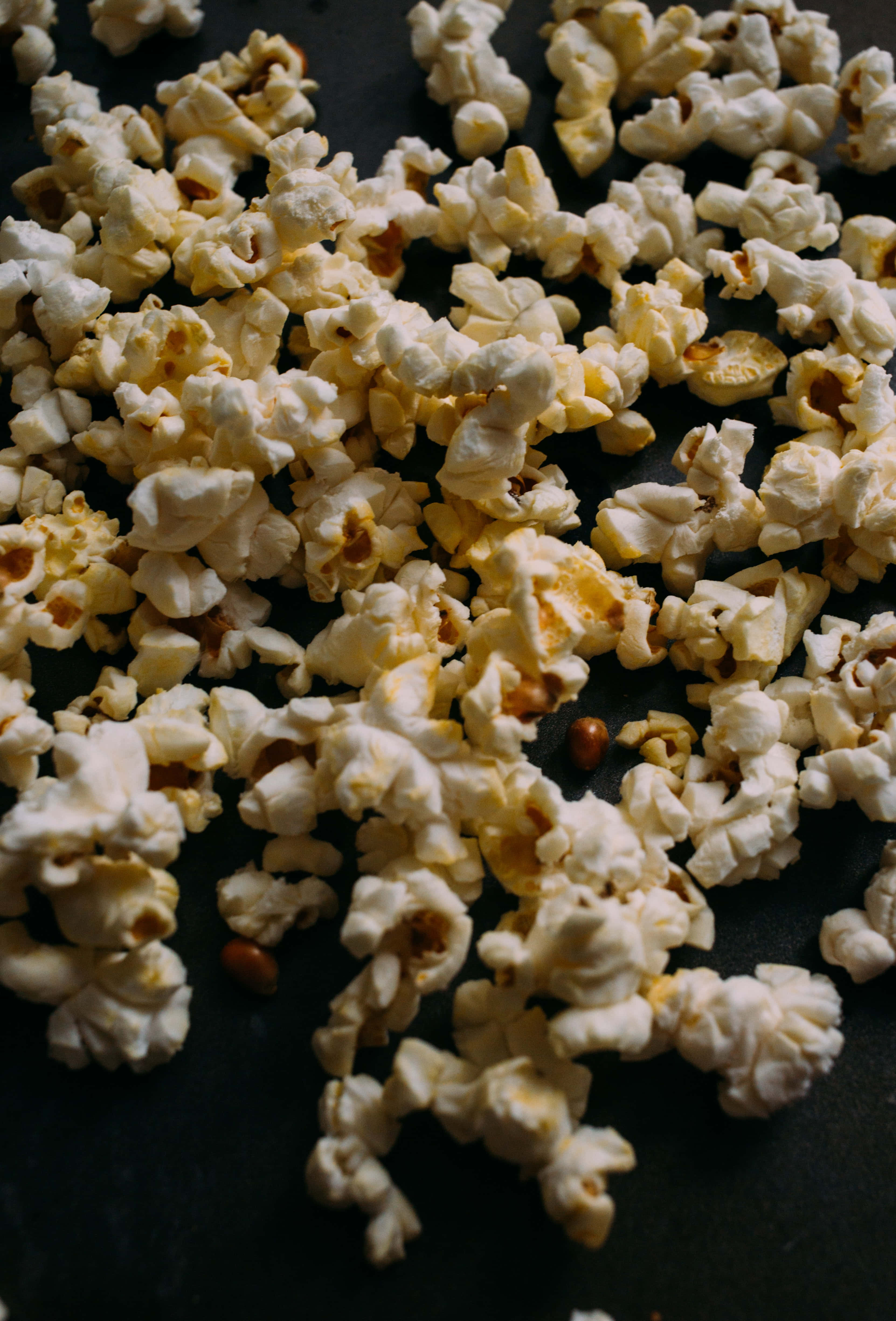 Ang Mahika ng Popcorn Wallpaper