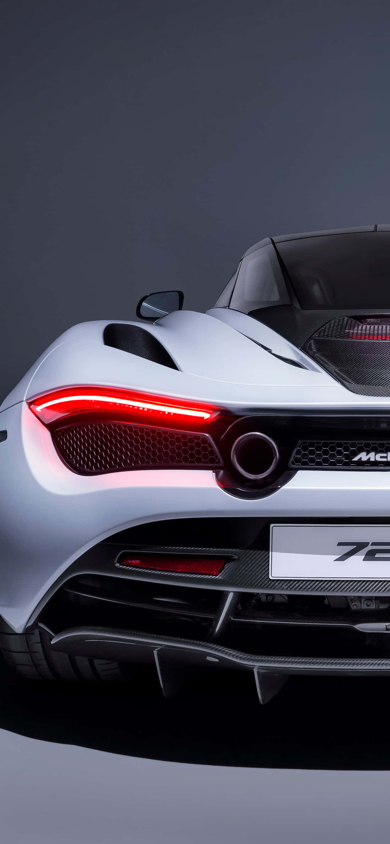 Ang Ultimate Racing Experience gamit ang iPhone Xs Max Wallpaper
