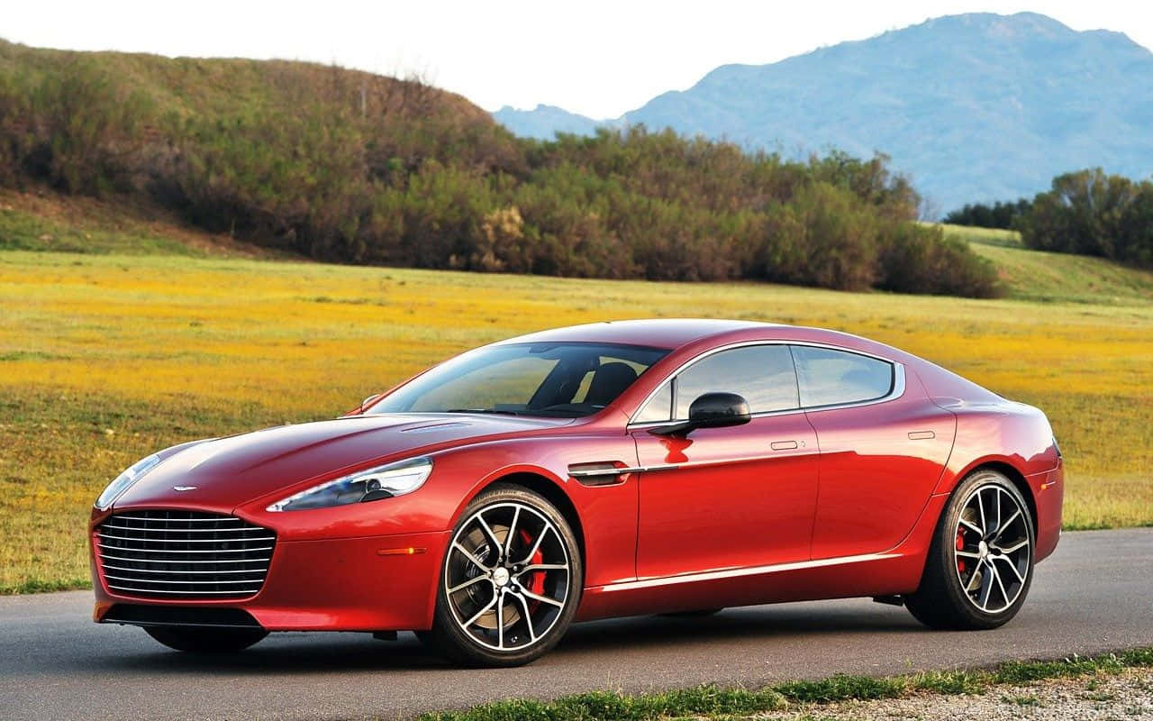Aston Martin Rapide S: Makinis na luho at pagganap Wallpaper