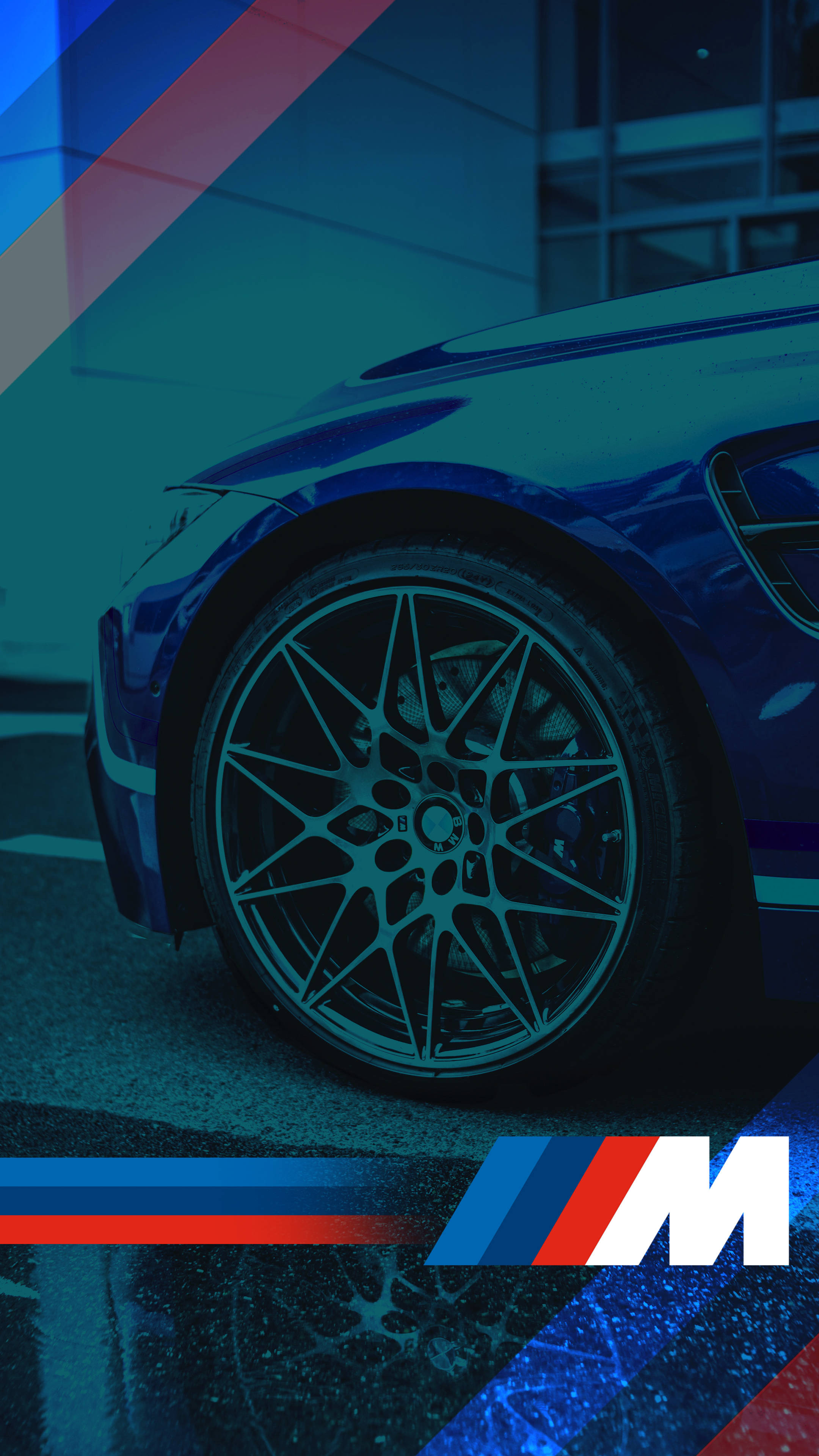 Asul na Gulong ng Kotse na may Logo ng BMW M Wallpaper