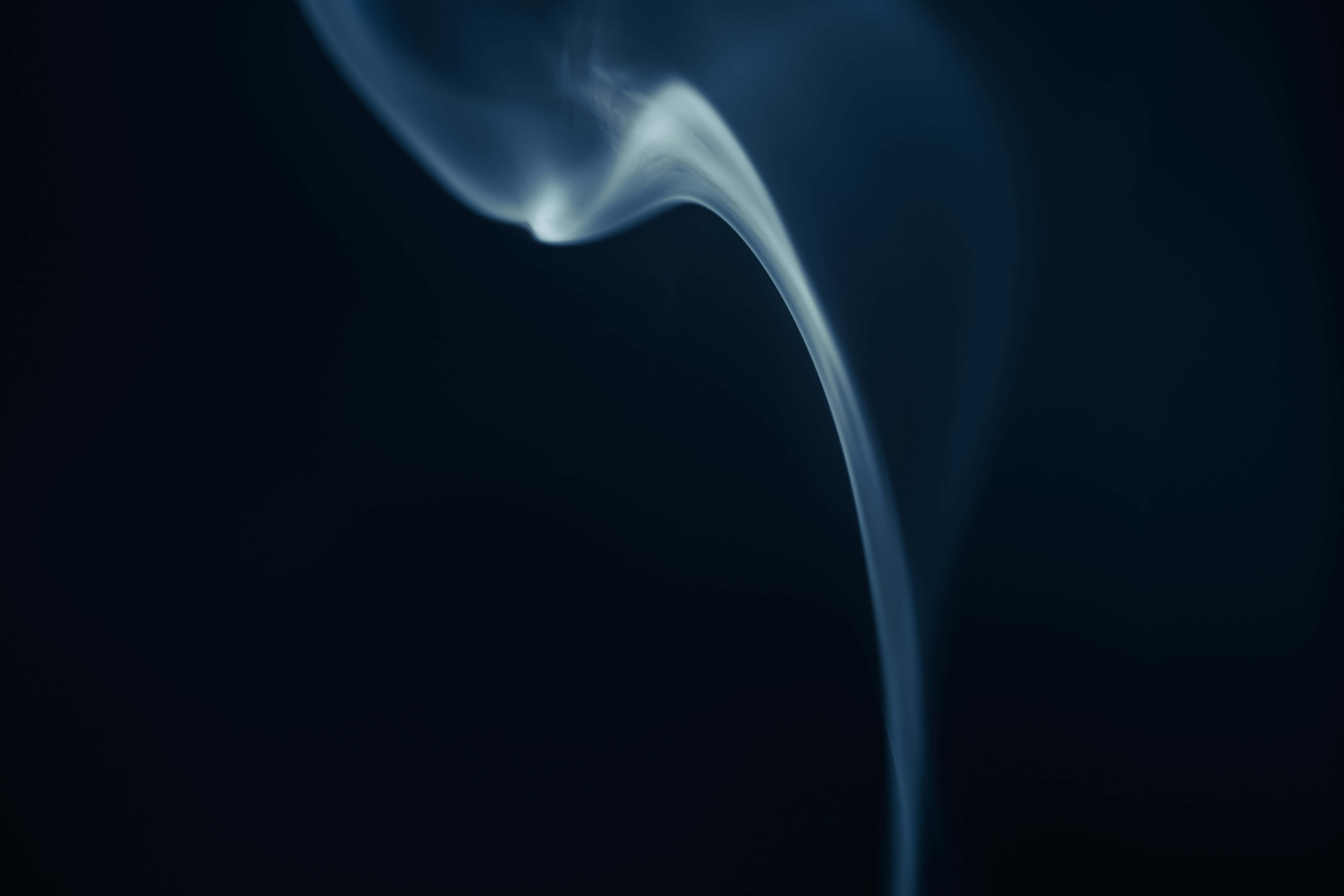 Background na Usok na Manipis na Puting Usok Wallpaper