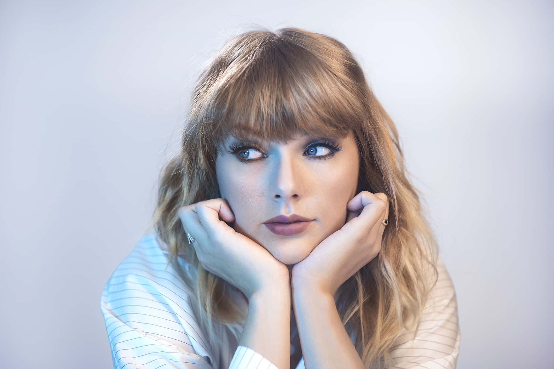 Background ng Album na Midnights ni Taylor Swift Wallpaper