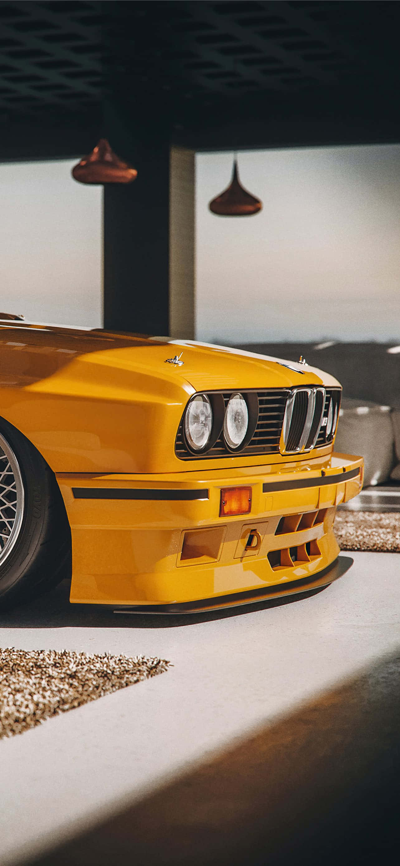 Background ng BMW na Hood at Bumper Wallpaper