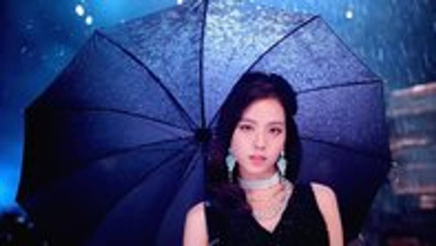 Si Jisoo ng Blackpink sa MV para sa ‘Ddu-Du Ddu-Du’ Wallpaper