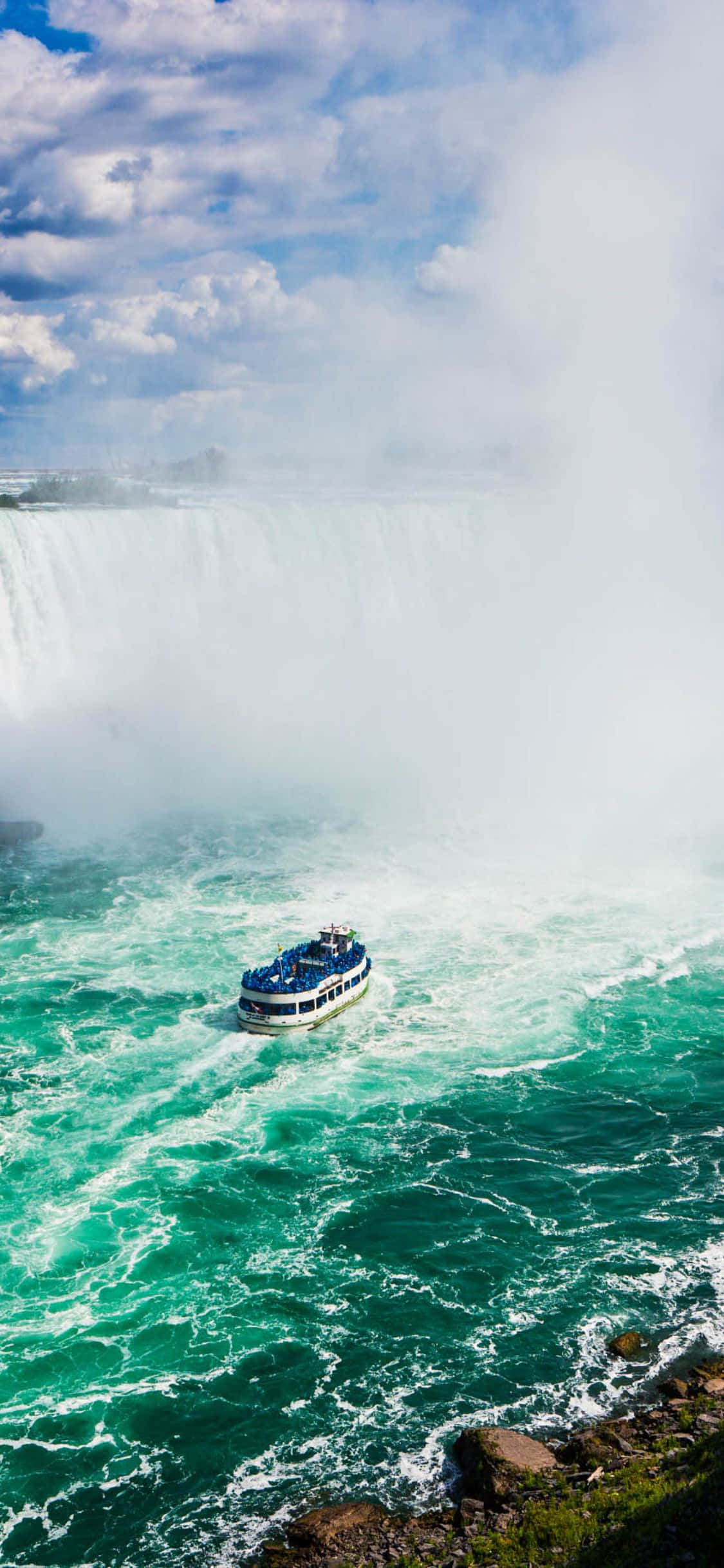 "Breathtaking View ng Niagara Falls sa iPhone X" Wallpaper