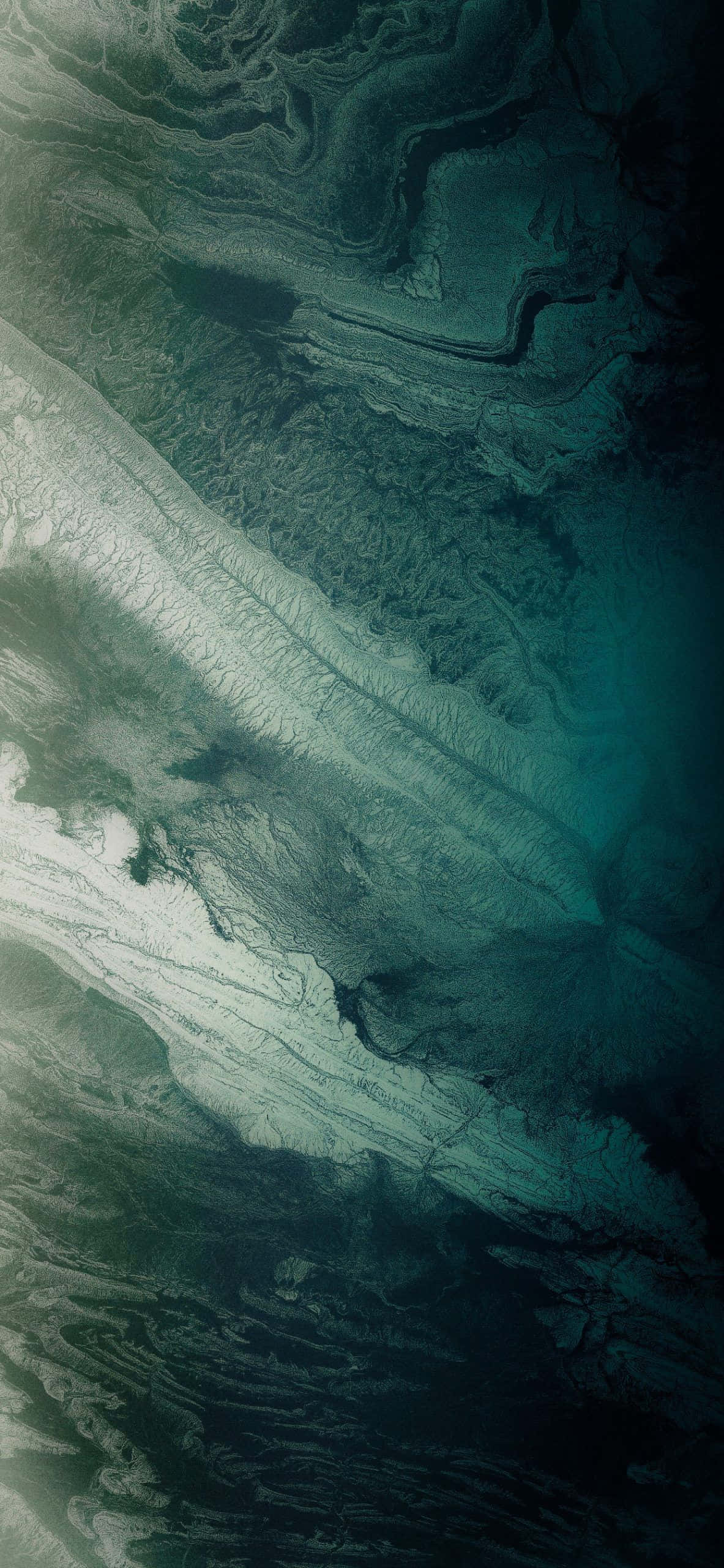 Ilabas ang Iyong Tunay na Kalikasan - Ang iPhone 11 Berde Wallpaper