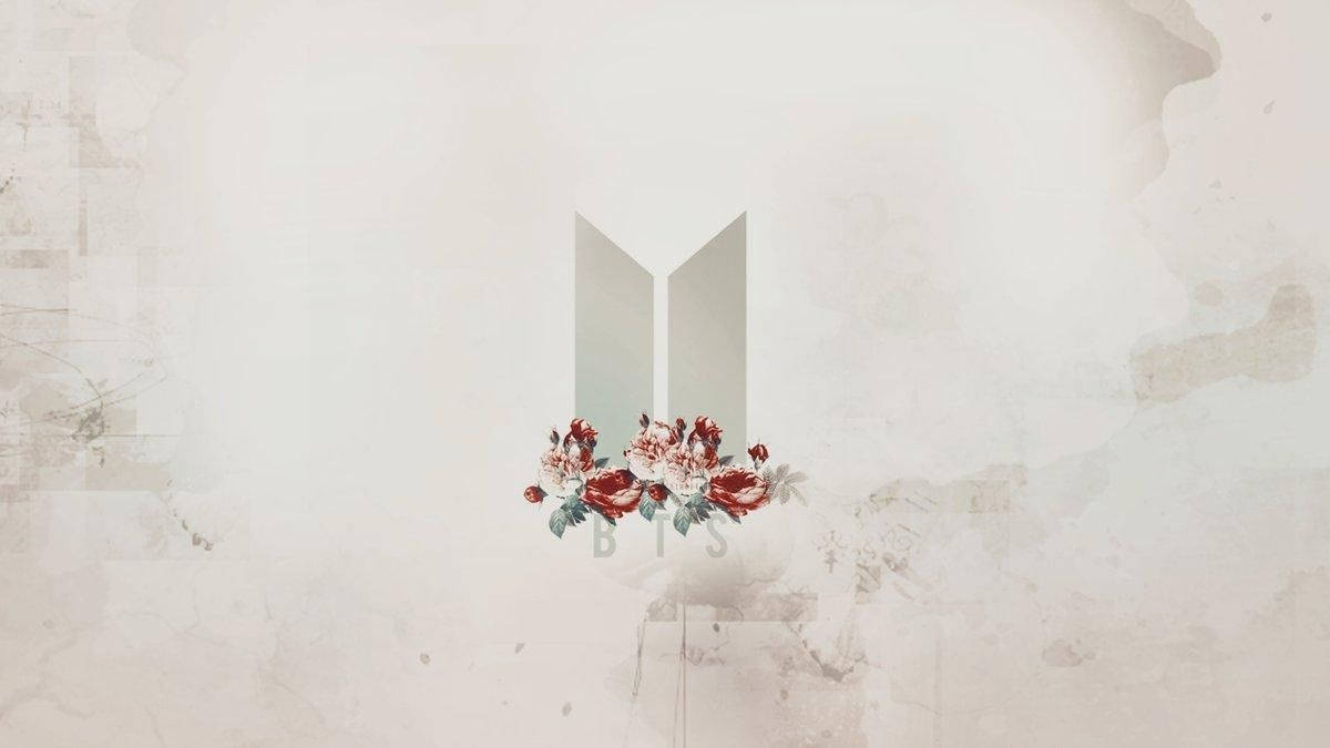BTS Logo na May Bulaklak para sa Laptop Wallpaper