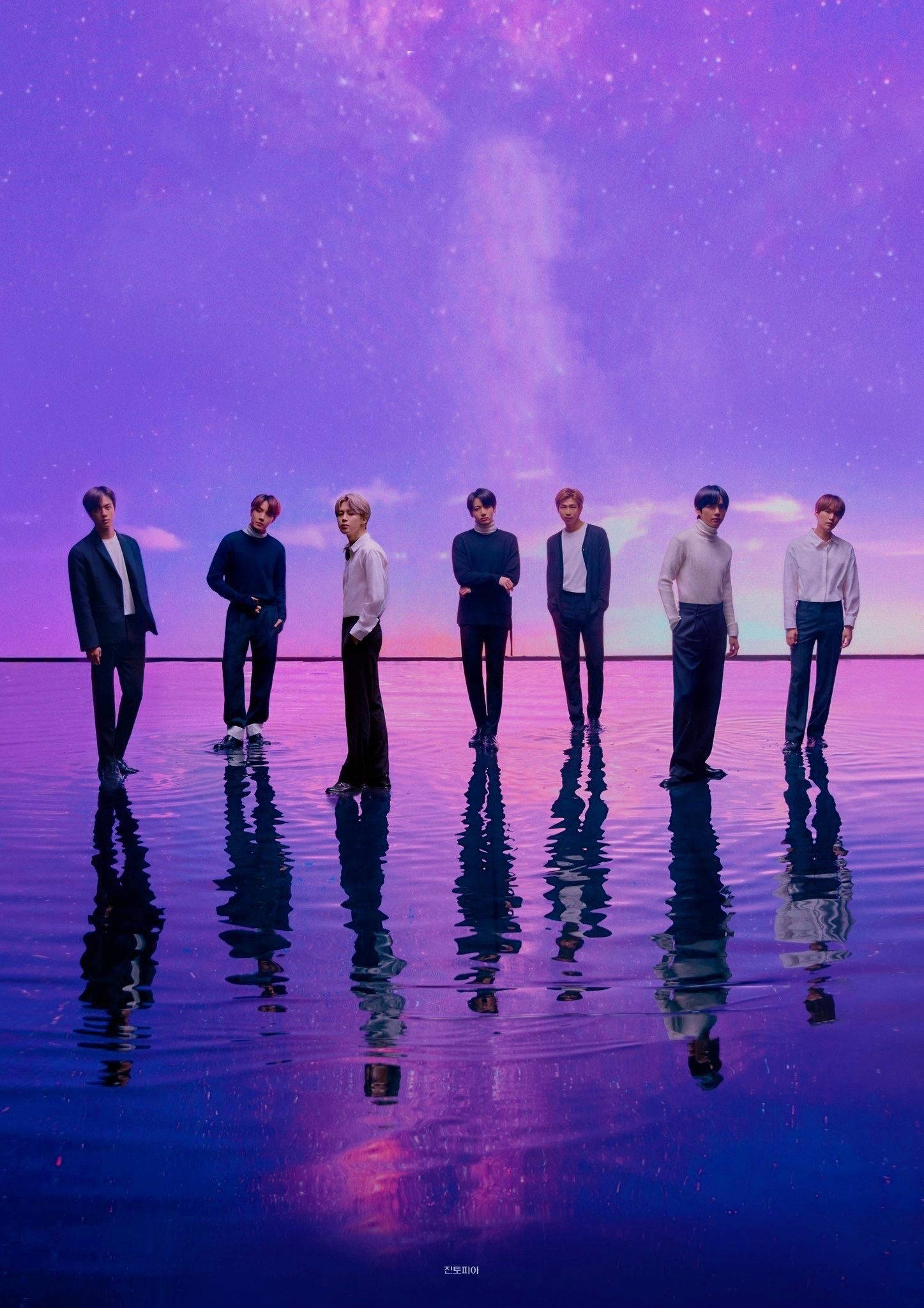 BTS OT7 sa Pastel Purple Wallpaper