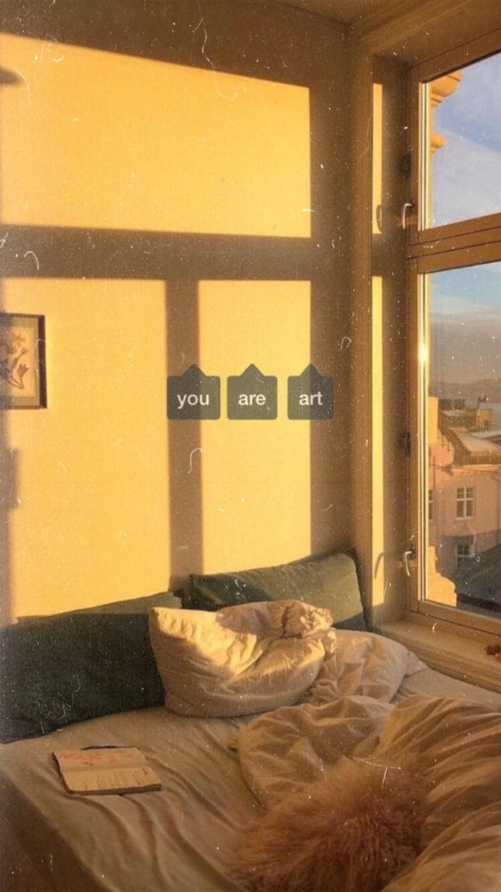 Caption: Mainit na Atmospera sa Aesthetic Yellow na Kwarto Wallpaper