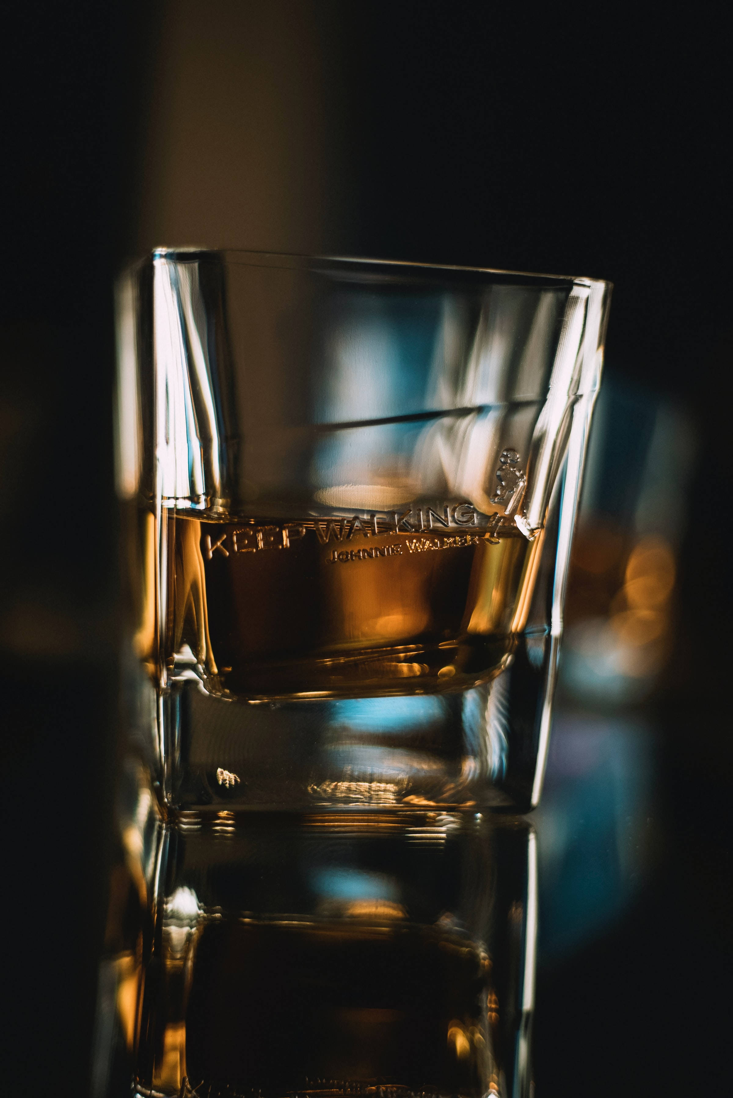 Close Up Whisky Sa Shot Glass Wallpaper