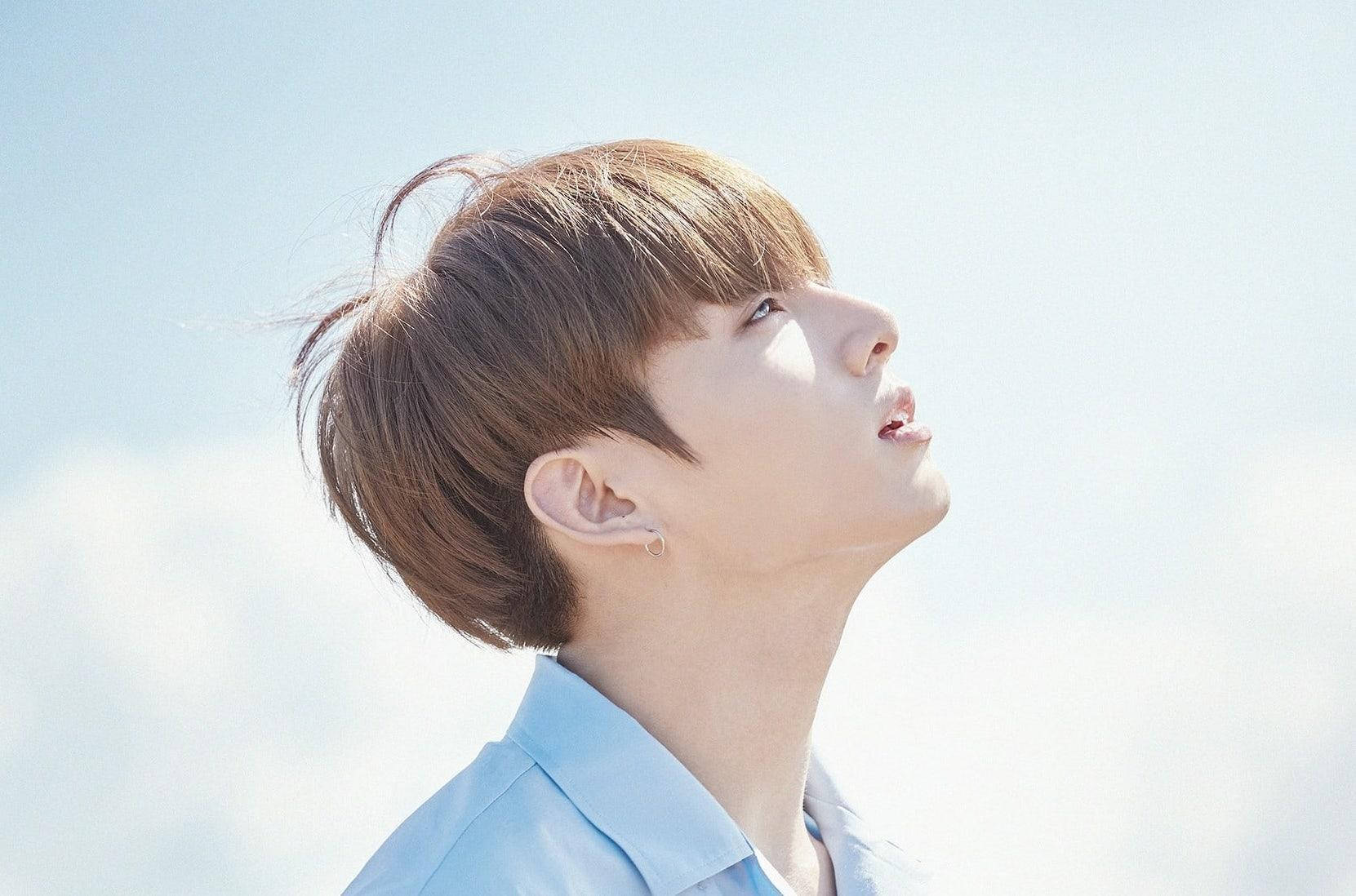 Cute na Side Profile ni BTS Jungkook Wallpaper