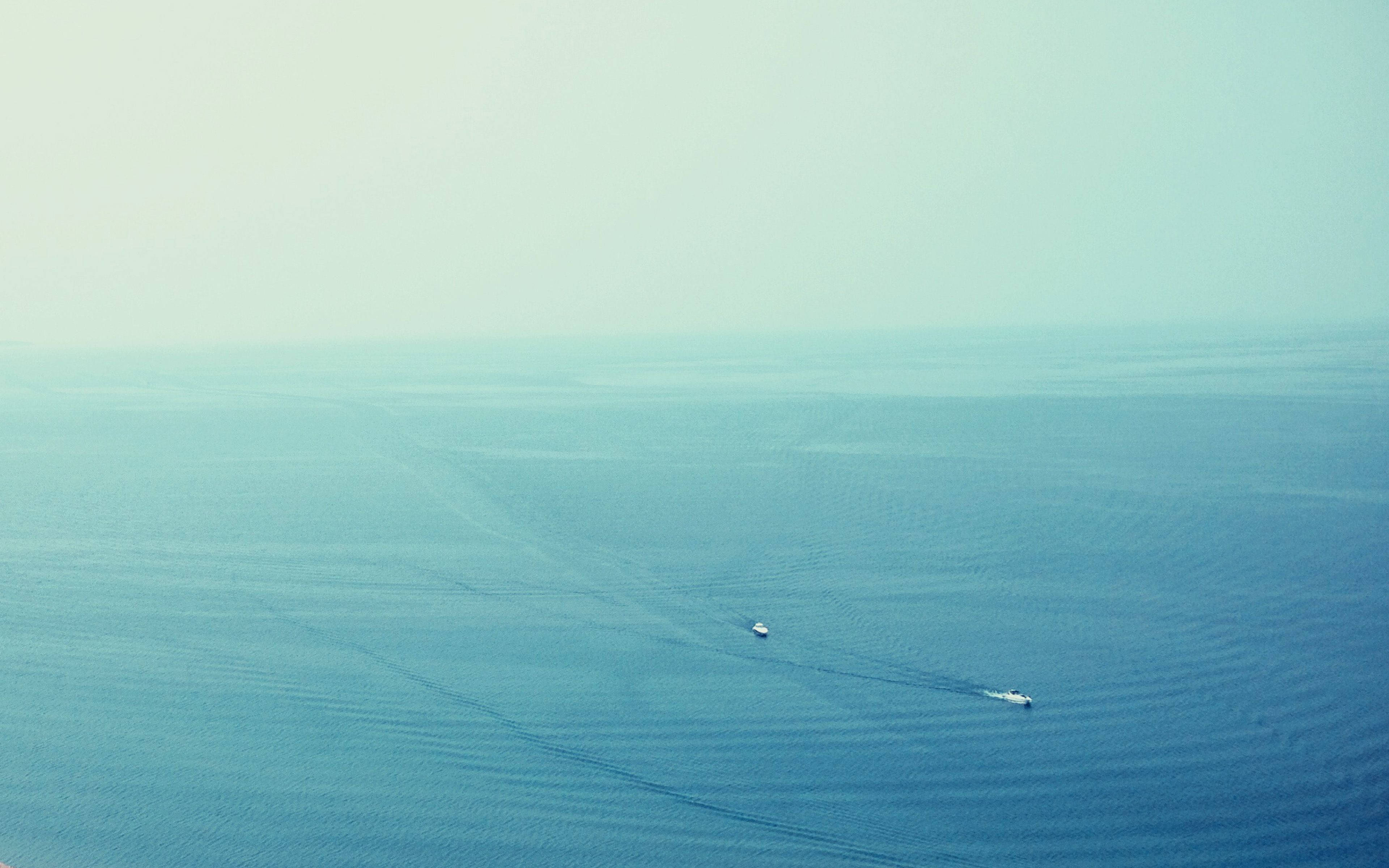 Dagat sa Tag-init na Maaliwalas na Langit Wallpaper