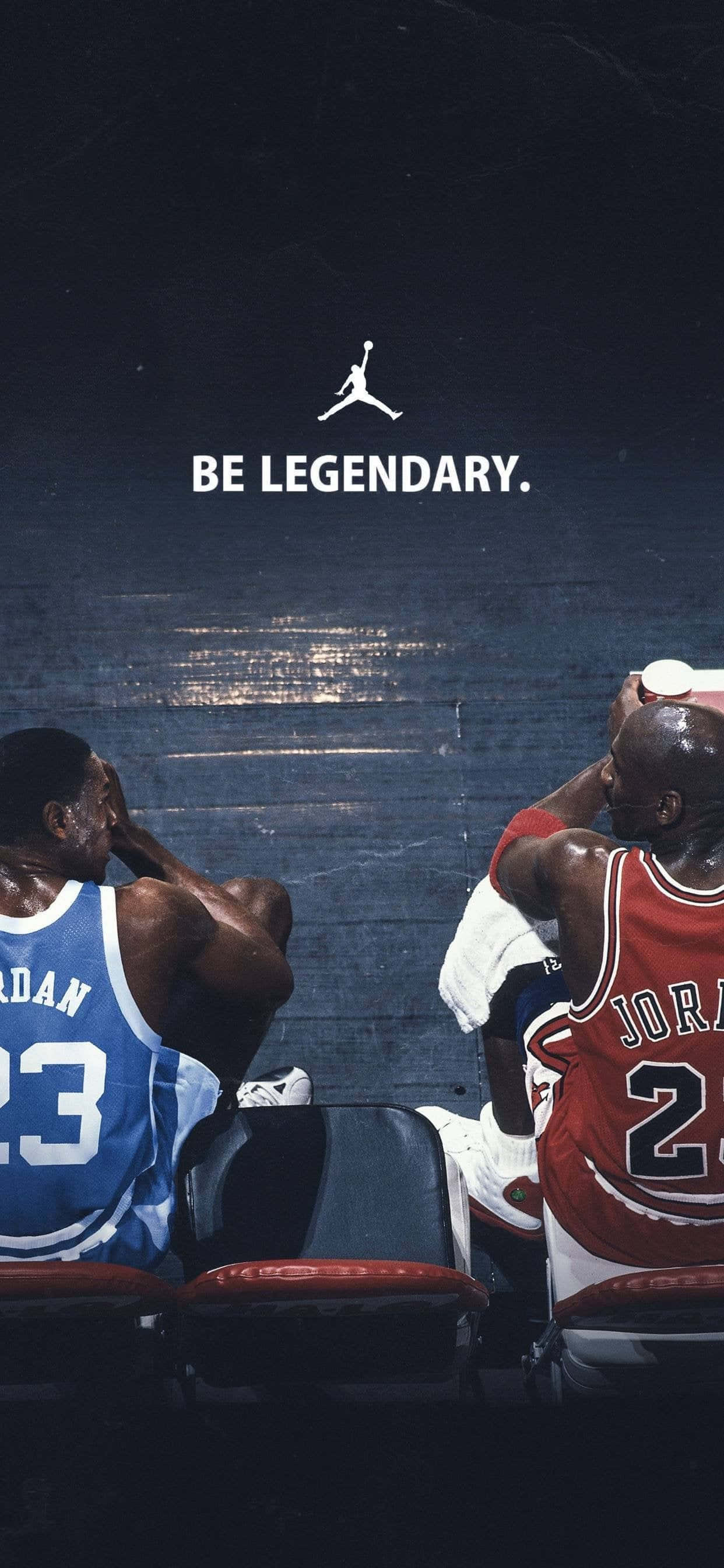 dalawang basketball players na nakaupo sa bench Wallpaper