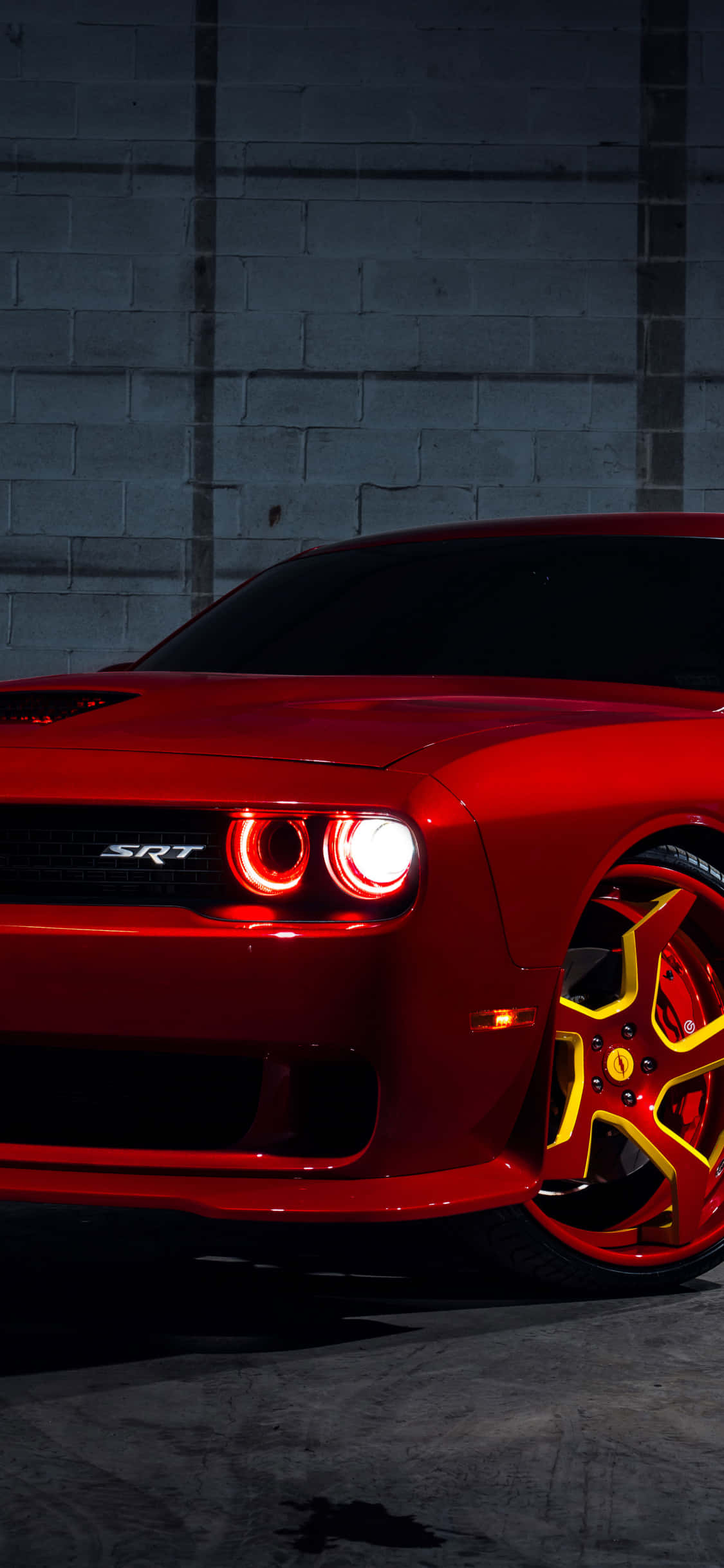 "Feel the power ng Dodge Hellcat!" Wallpaper