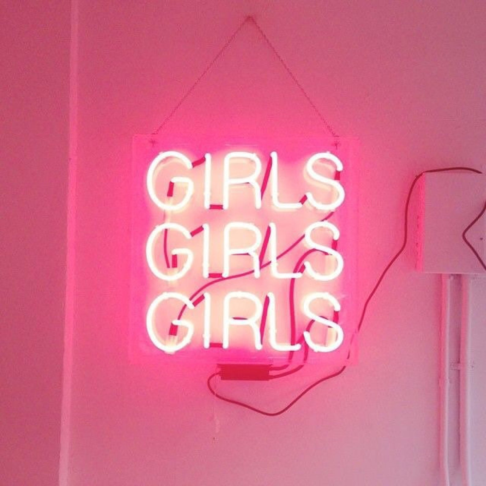 Damhin ang matamis na ganda ng light pink aesthetics Wallpaper