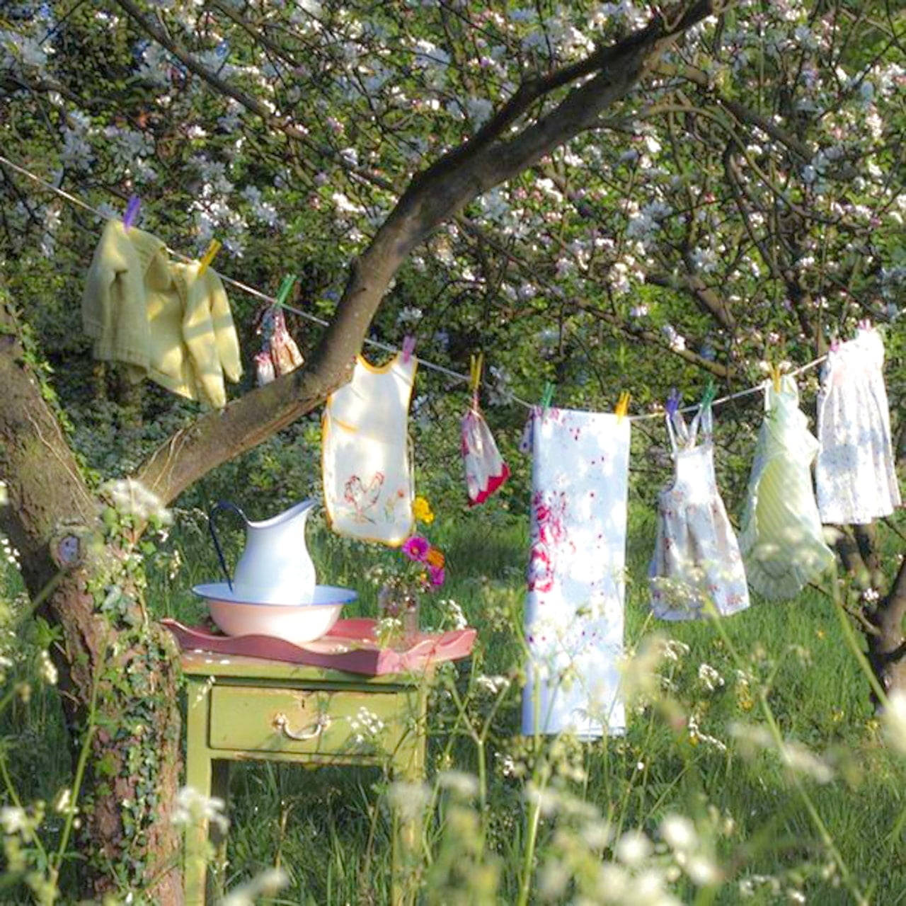 Desktop Countryside Clothesline Cottagecore Wallpaper