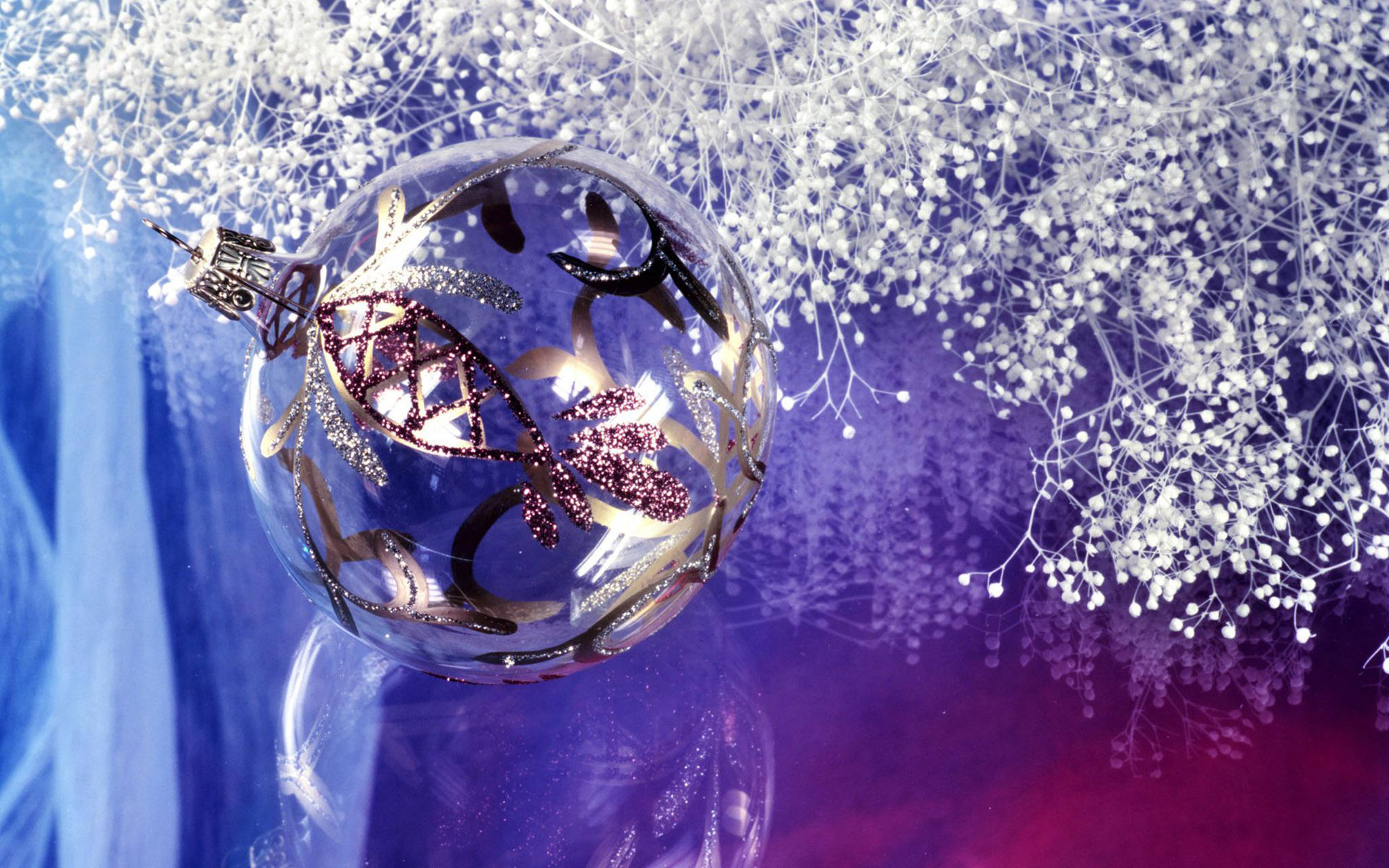 Desktop na Paskong Glass Ball Wallpaper