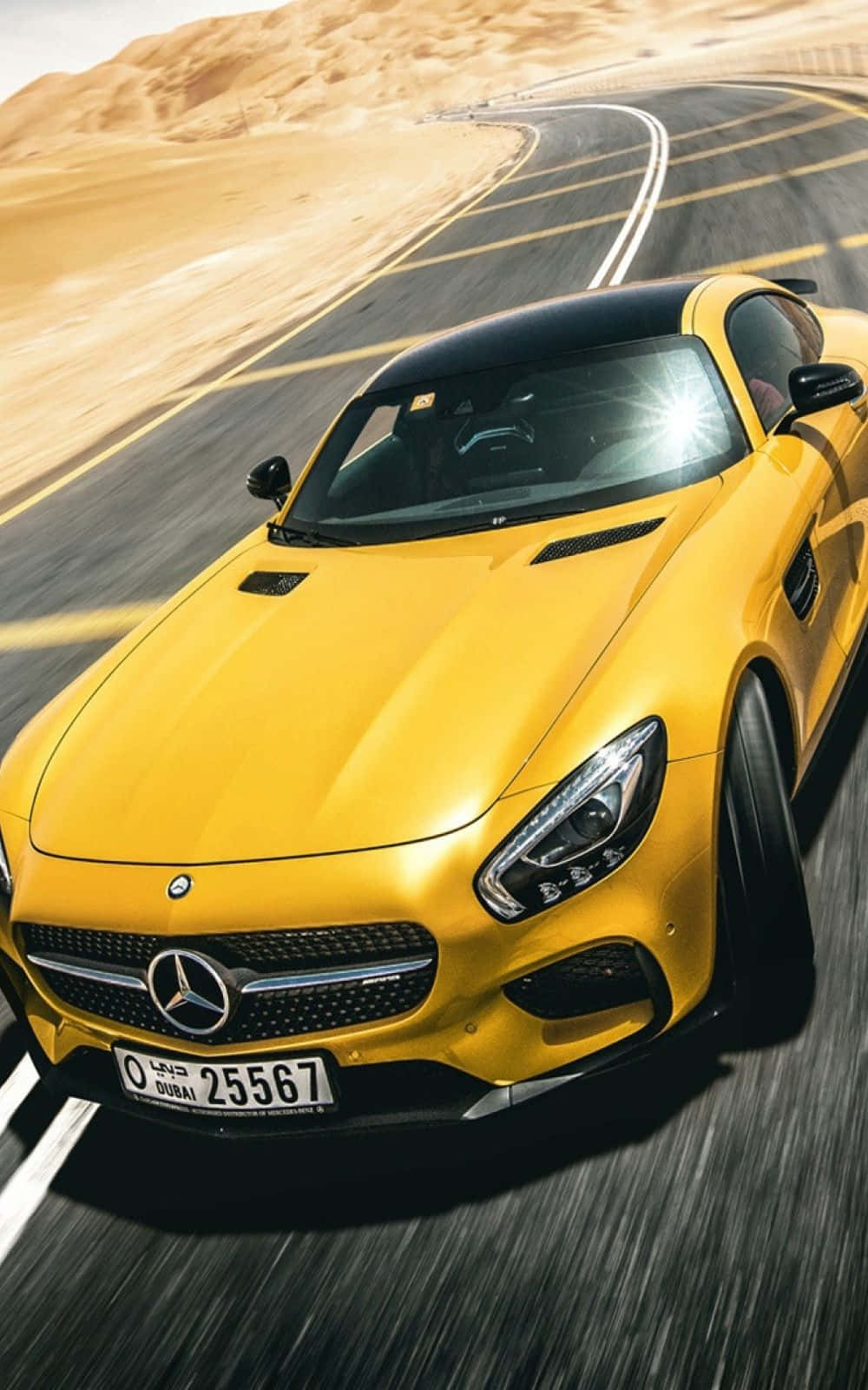 Dilaw na Luxury Mercedes Benz iPhone Wallpaper