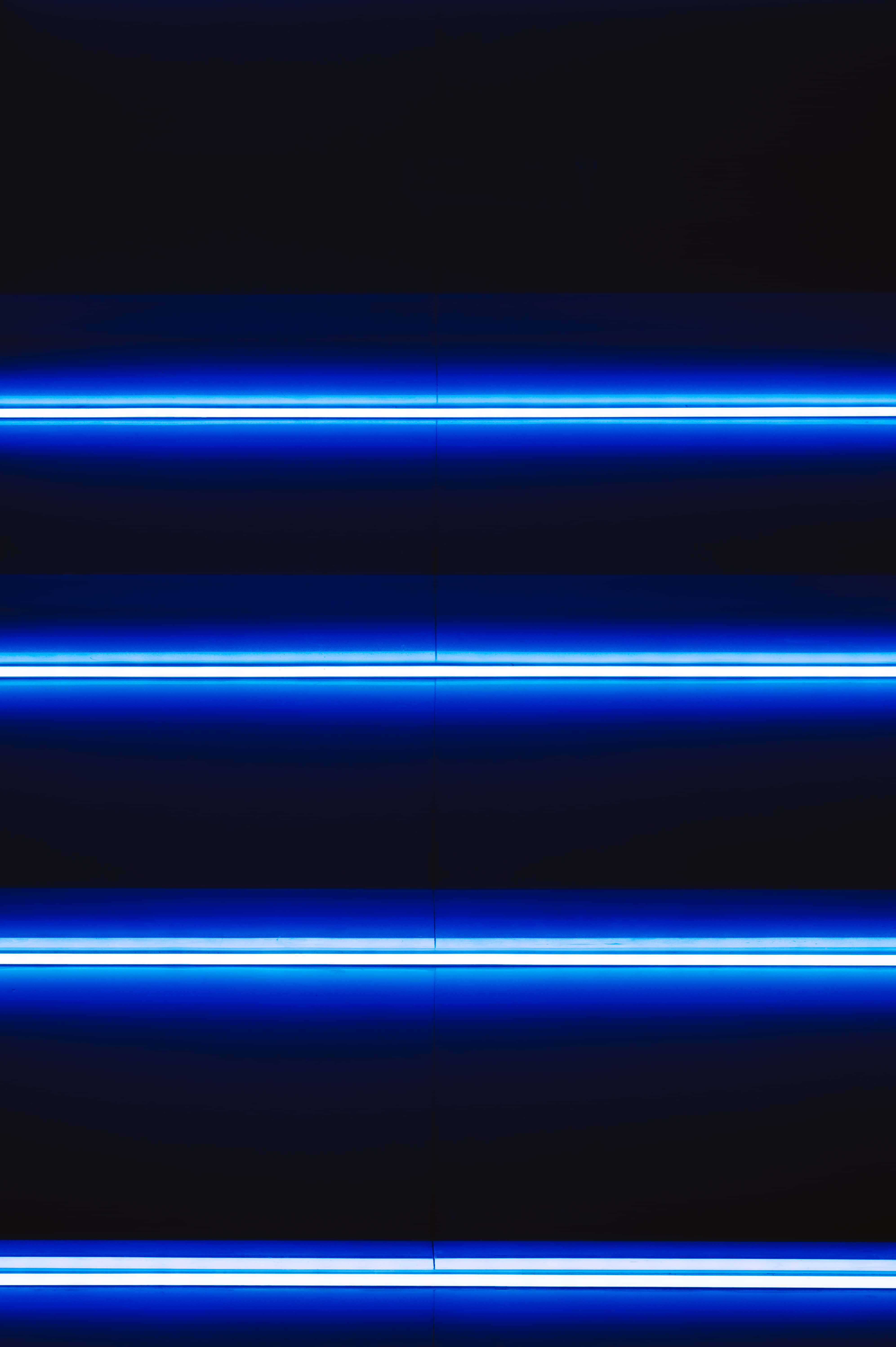 Elektrifikanteng Neon Blue Background Wallpaper