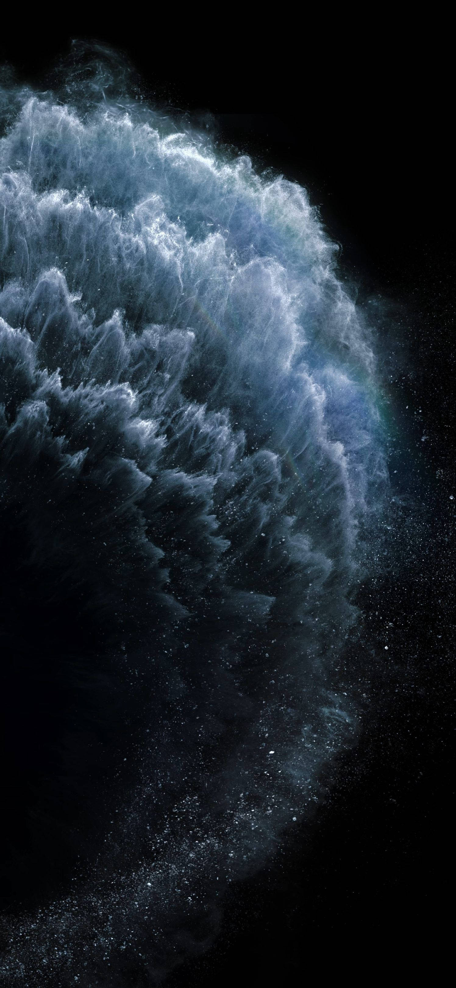 Enjoy ang beautiful waves ng ocean gamit ang bagong iPhone 11 sa white. Wallpaper