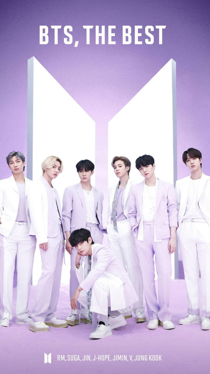 Estetikong BTS na May Lilang Suot Wallpaper