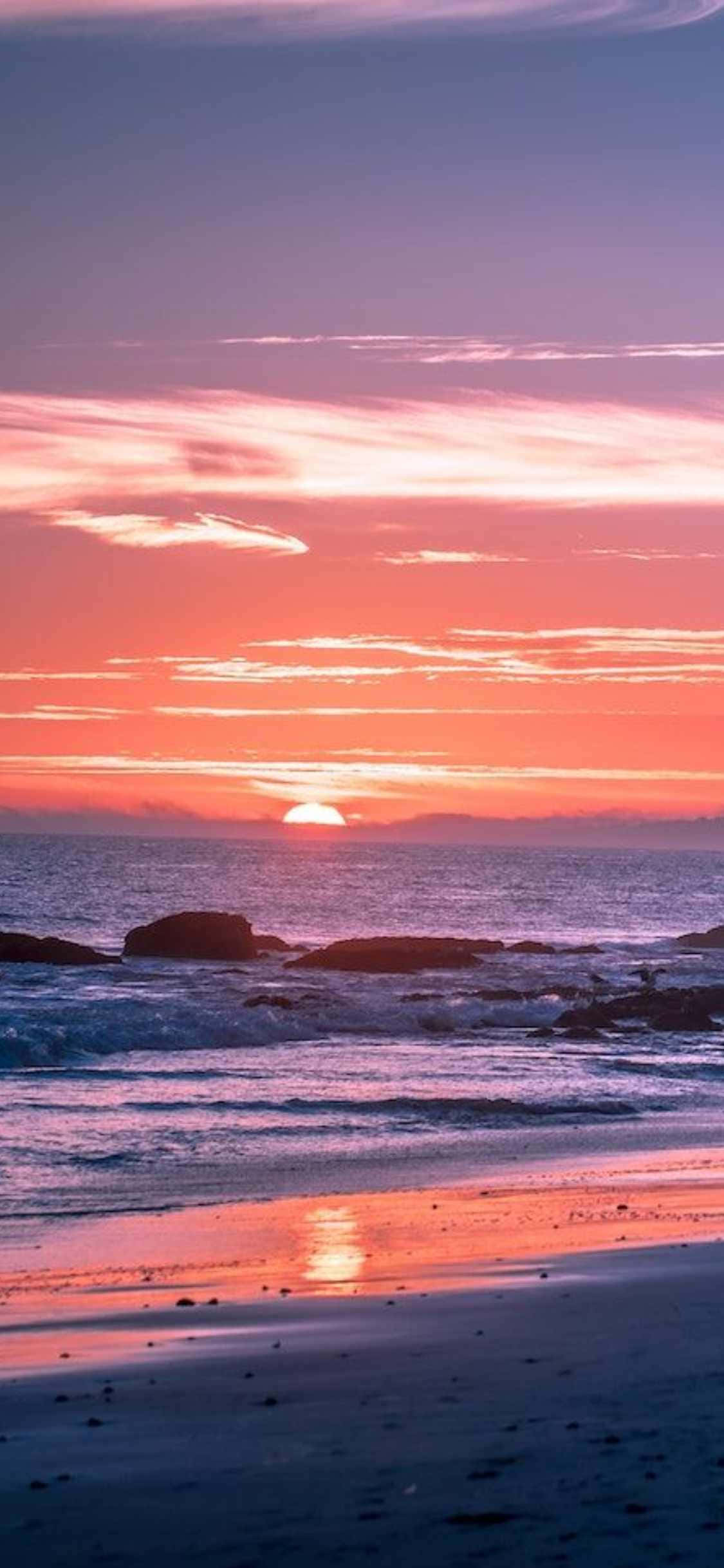 Marasan ang kagandahan ng Malibu kasama ang pinakabagong iPhone Xs Wallpaper