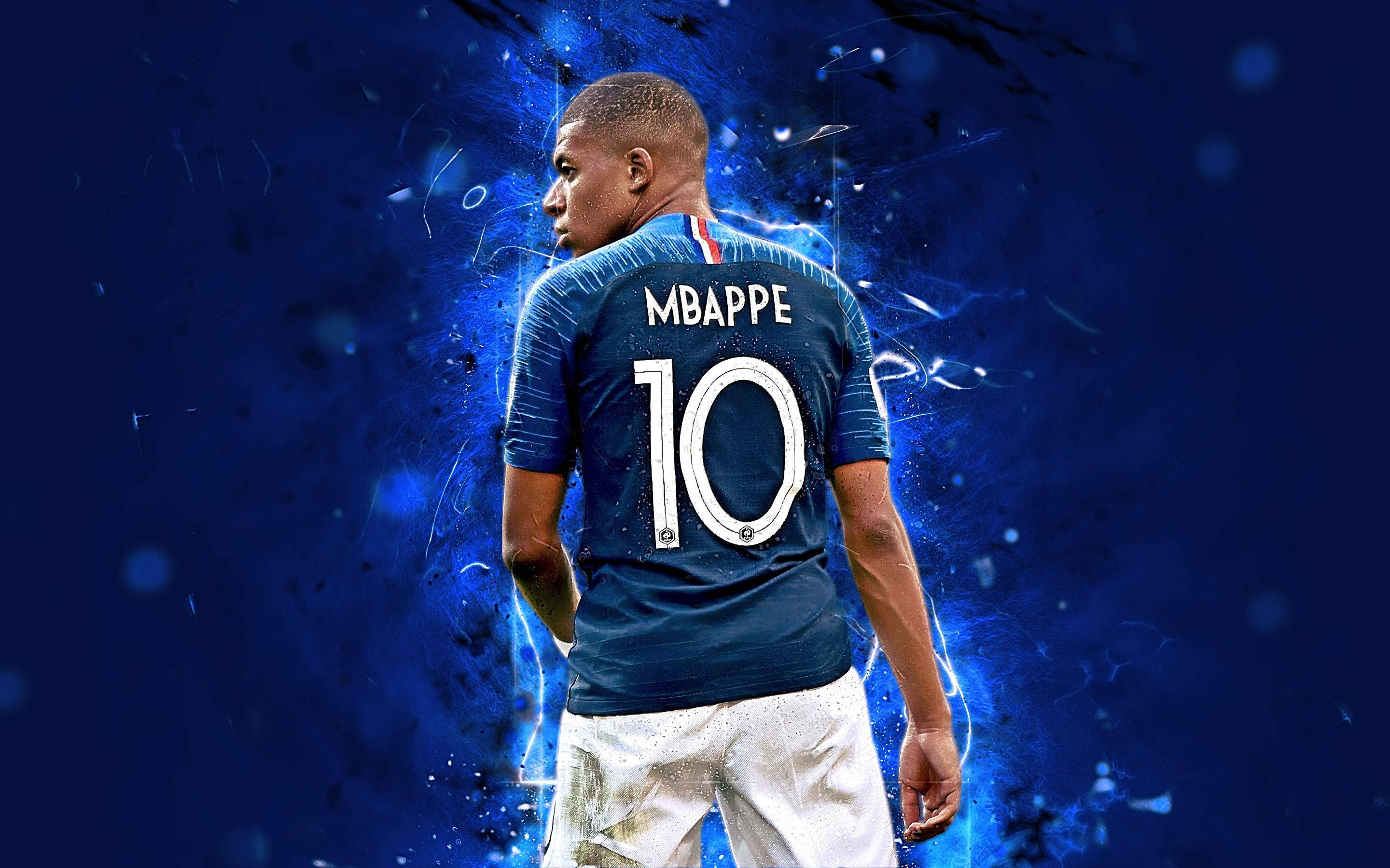 Fanart 4K ni Kylian Mbappe na may Number 10 Blue Jersey Wallpaper