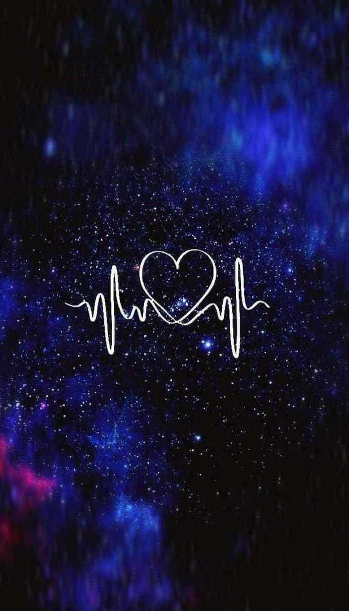 Galaxy Blue Aesthetic na may Puso Wallpaper