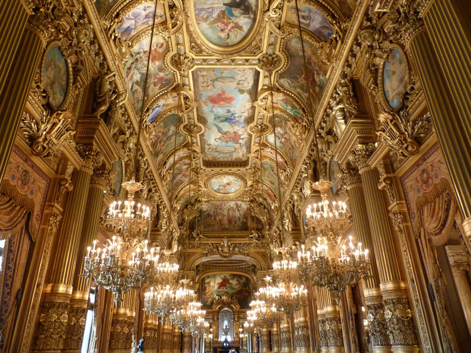 Grand Foyer ng Paris Opera House Wallpaper