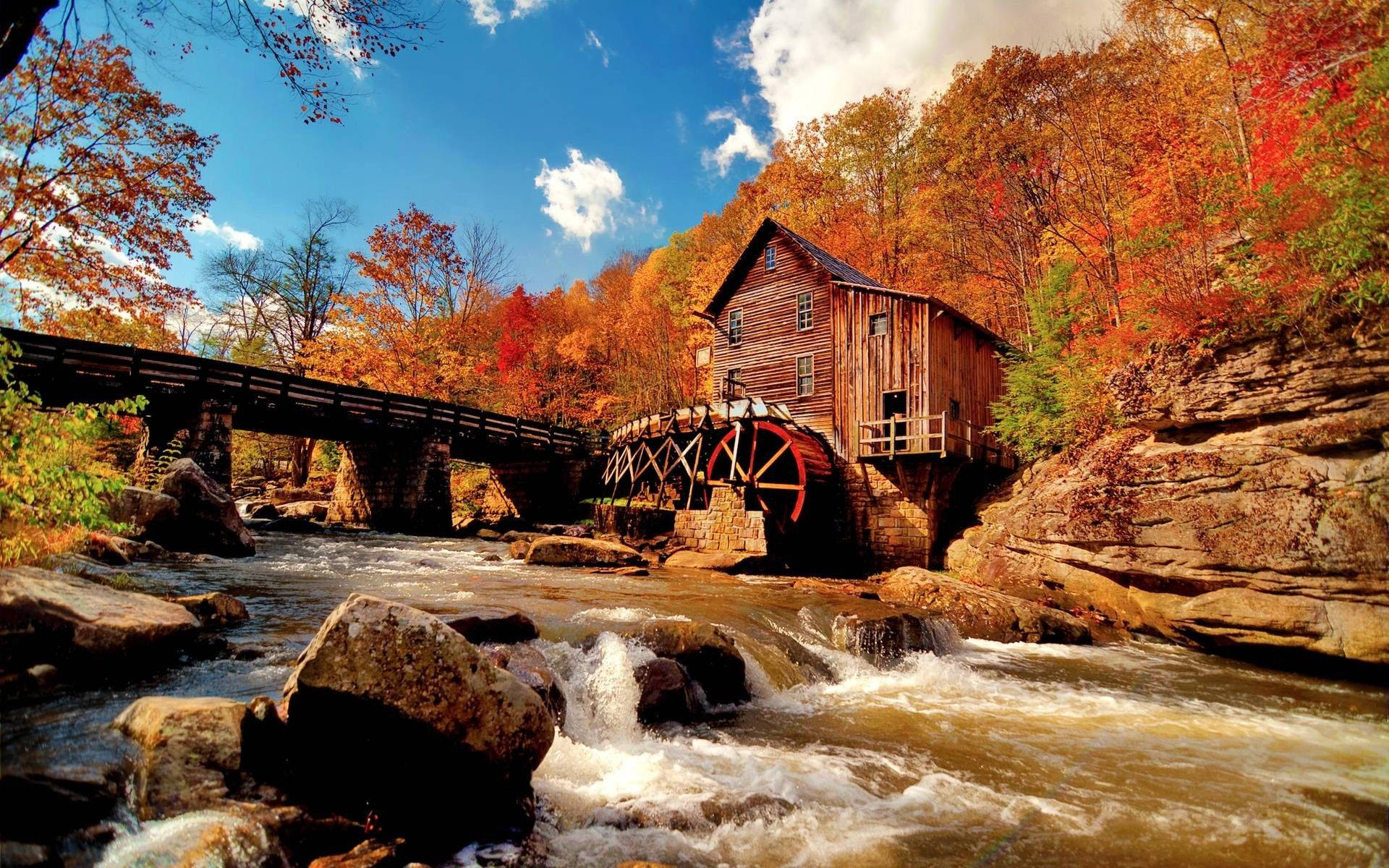 Grist Mill Maaraw na Taglagas Wallpaper