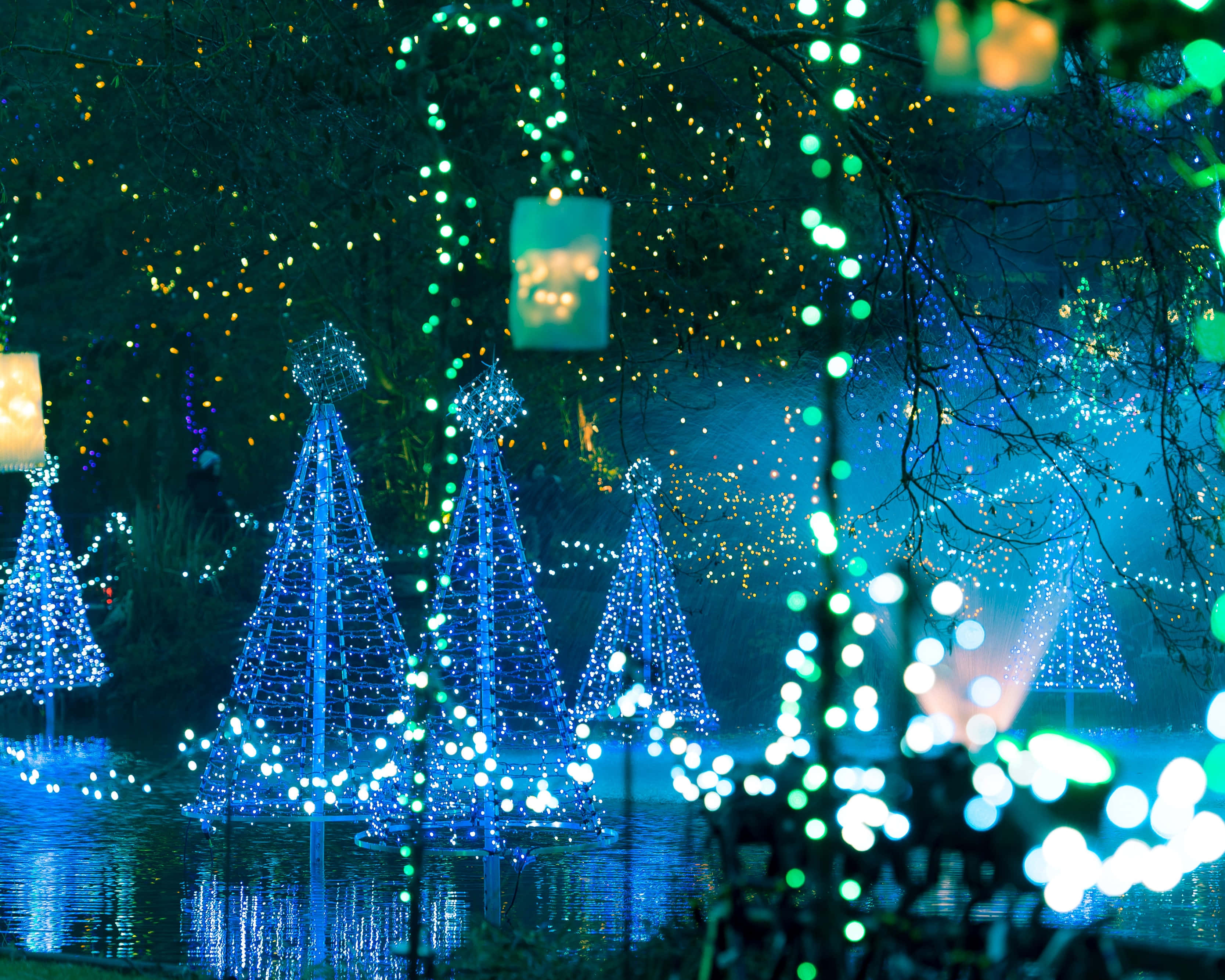Hayaang punuin ng init ng Pasko ang iyong tahanan ng kagalakan Wallpaper