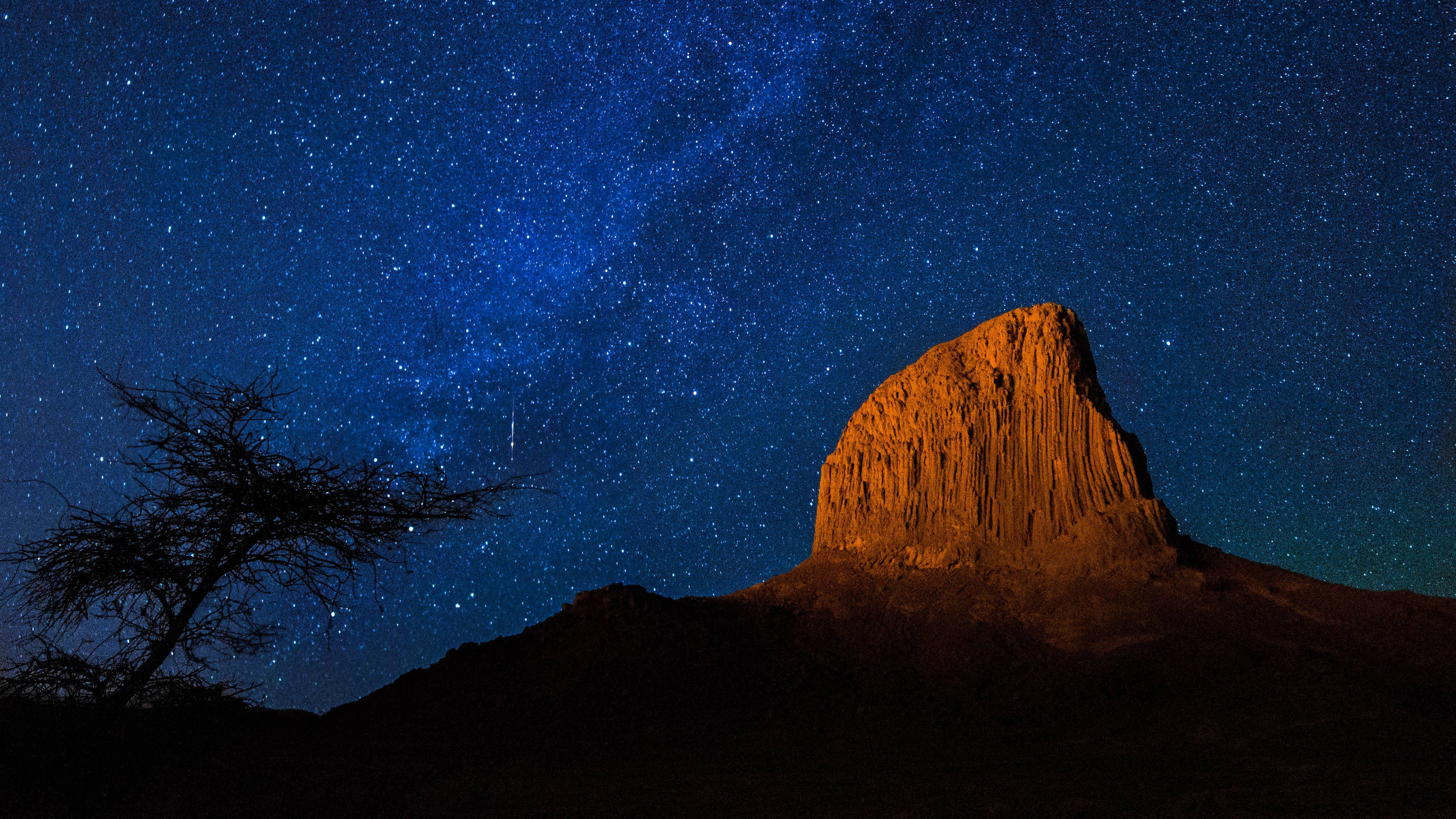 Hoggar Mountains sa Hilagang Aprika 4K Wallpaper