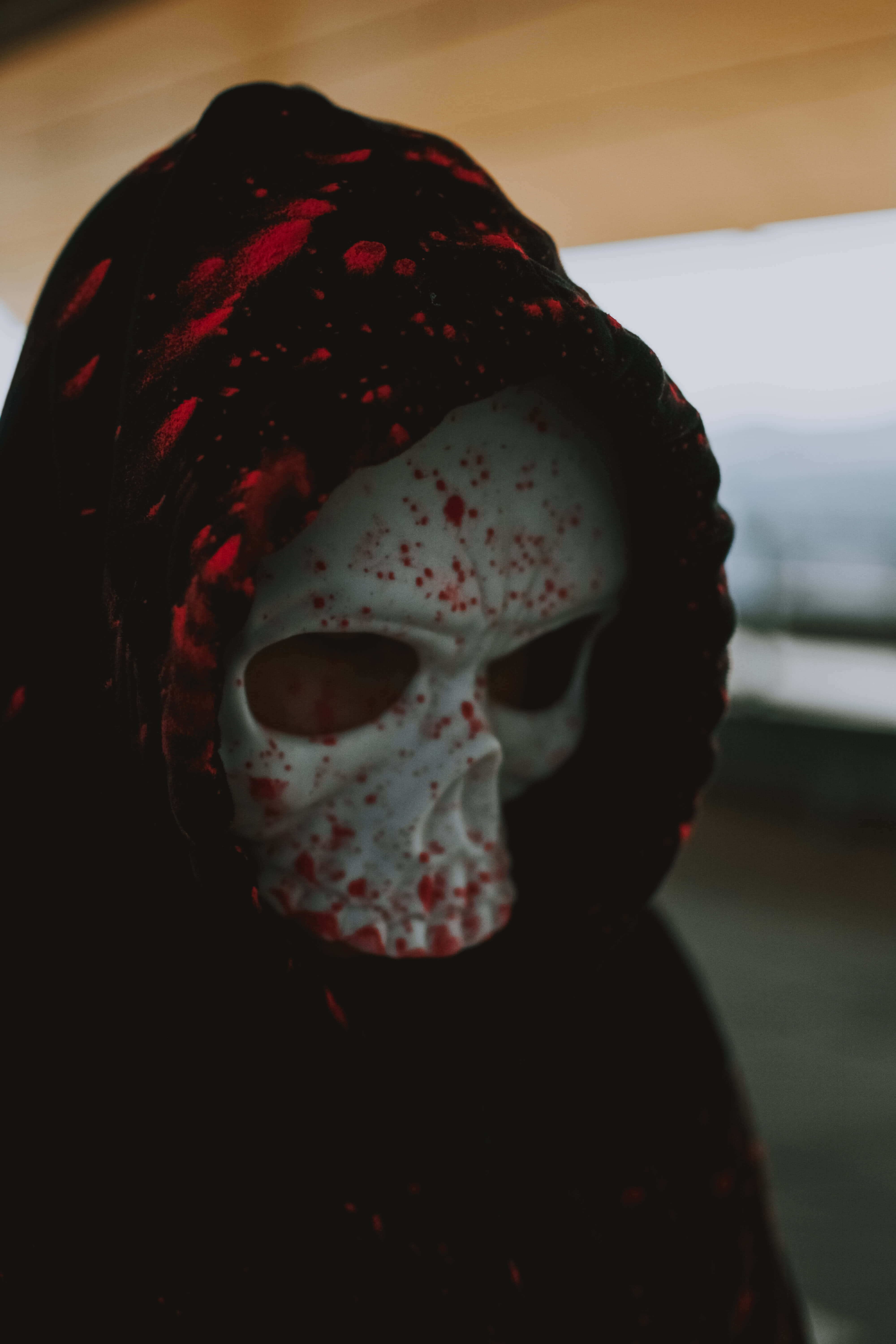 - I-bond ang Iyong mga Bangungib sa mga Nakakatakot na Horror Maskara Wallpaper
