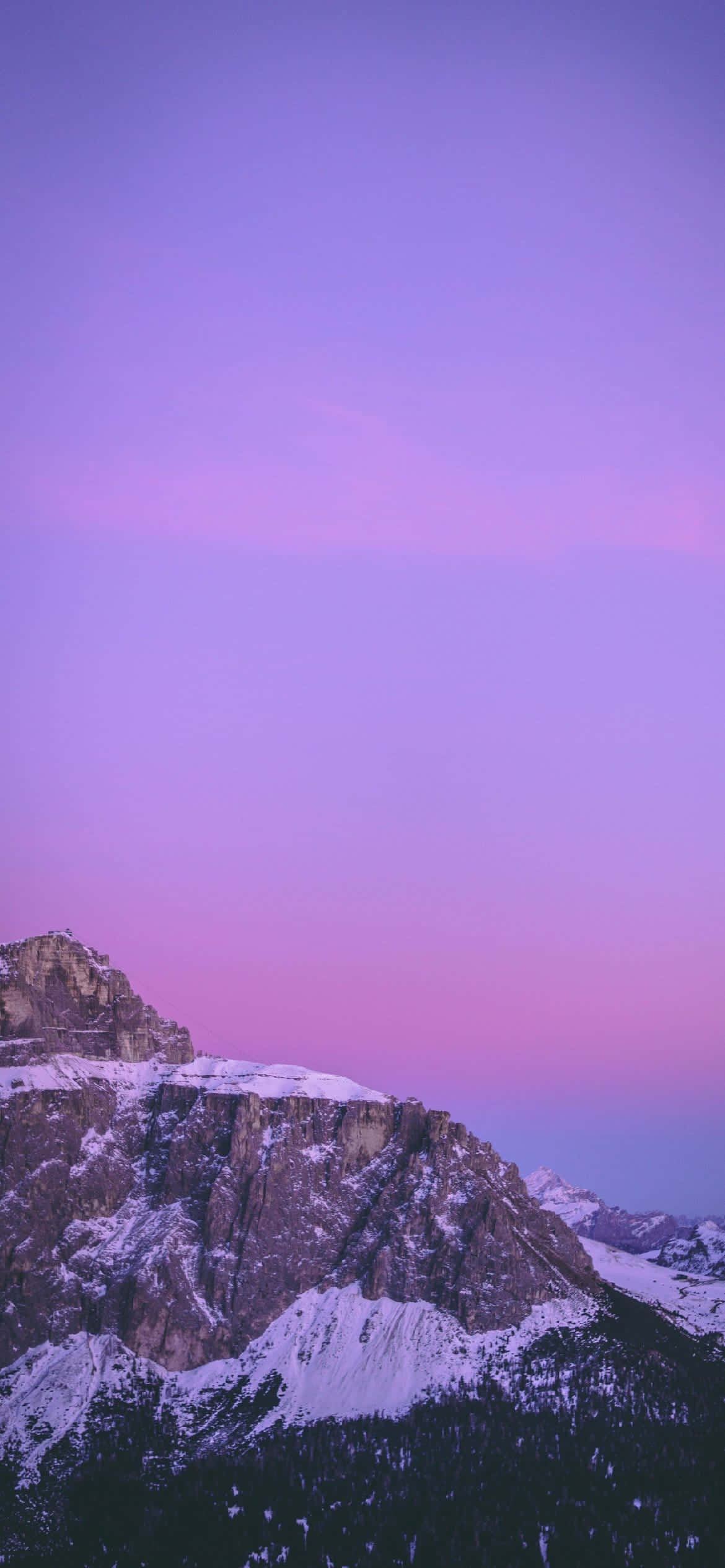 "I-unlock ang kapangyarihan ng pastel purple gamit ang iPhone!" Wallpaper