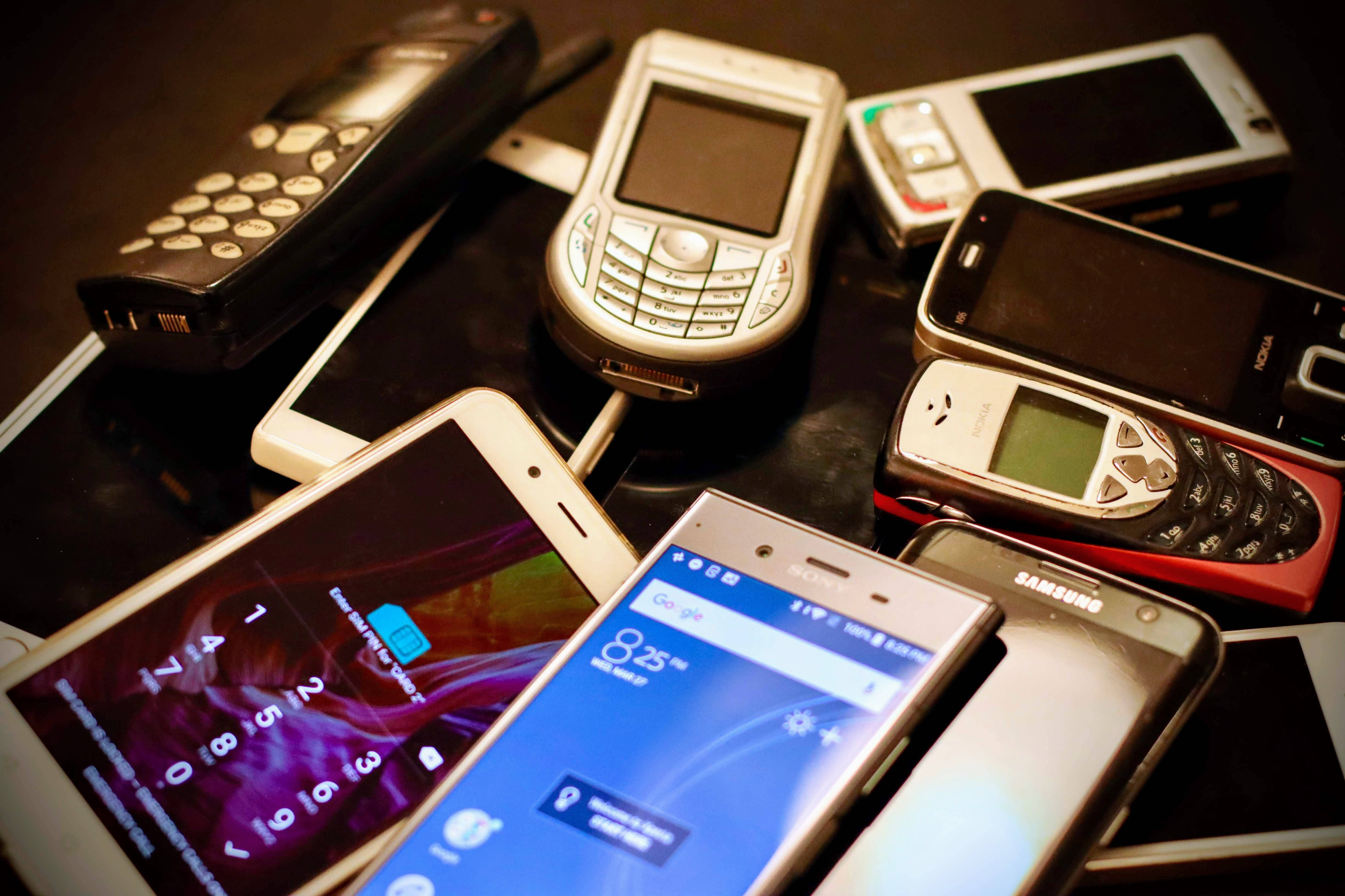 Iba't ibang Nokia at Android Wallpaper